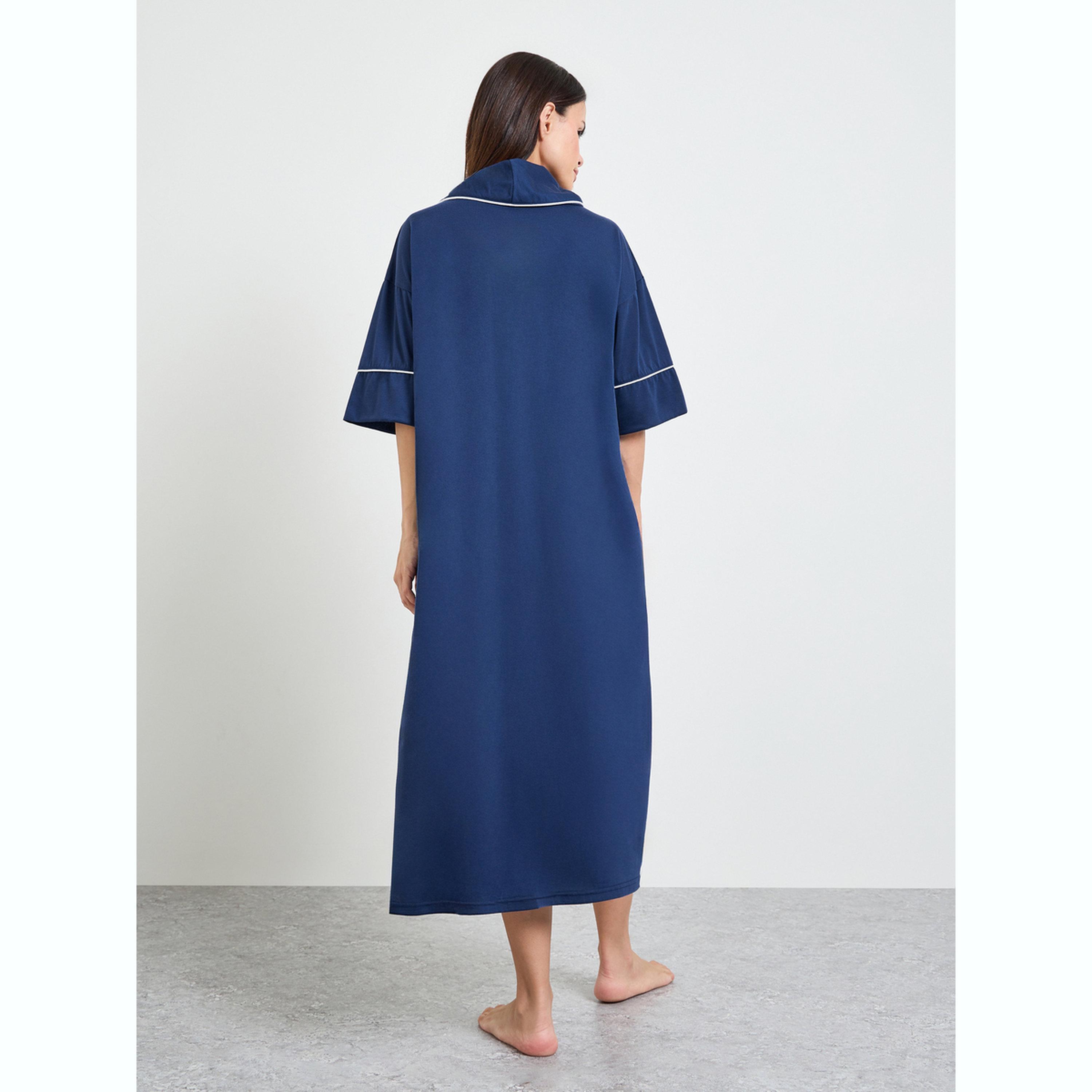قميص نوم بفتحة أزرار نصفية وتفاصيل أشرطة مباينة-women-clothing-nightwear-nighties-image-3