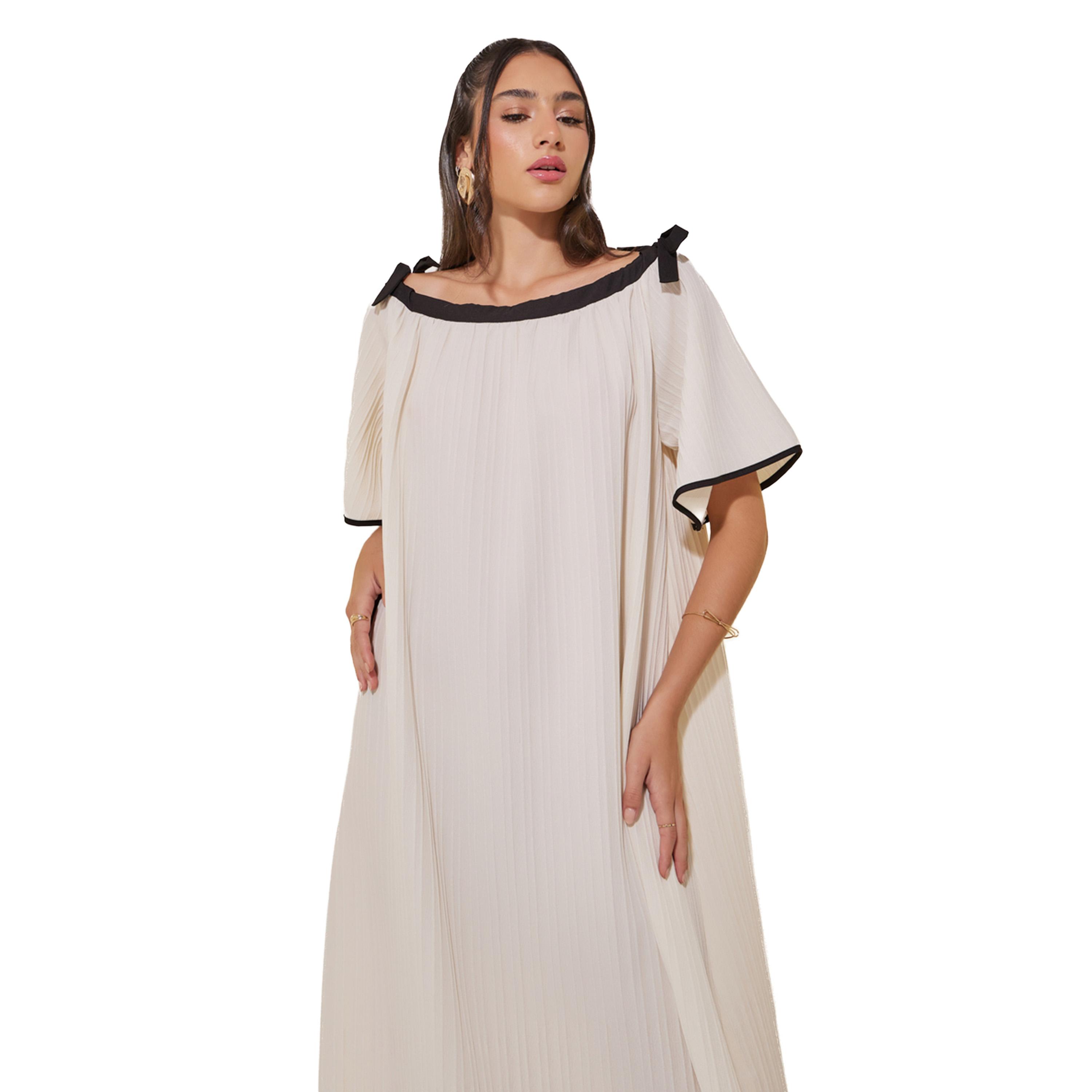 Styli Textured Contrast Neckline A-Line Maxi Dress-women-clothing-dresses-image-3