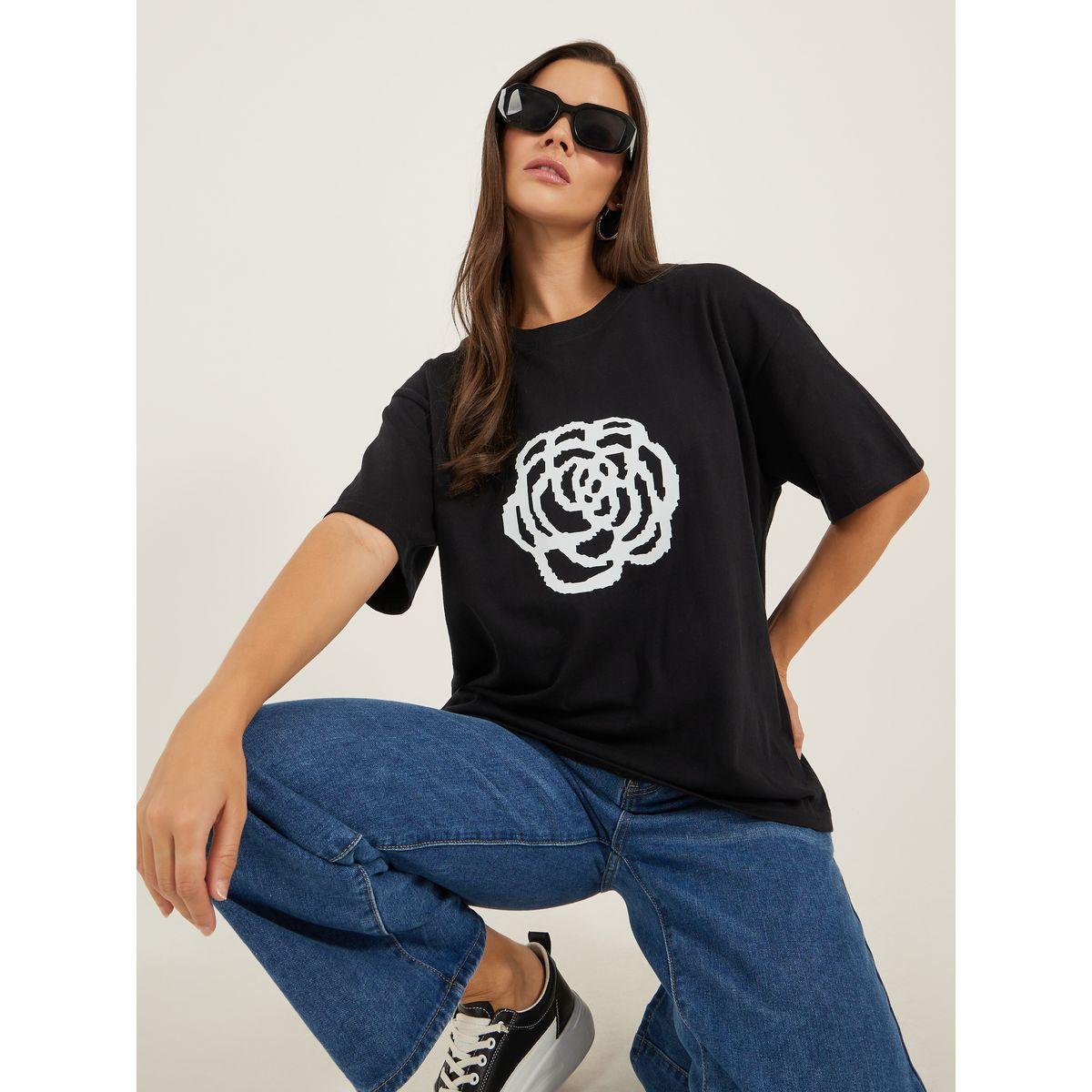 Styli Oversized Graphic Print Short Sleeve T-Shirt-women-clothing-tshirts-image-1