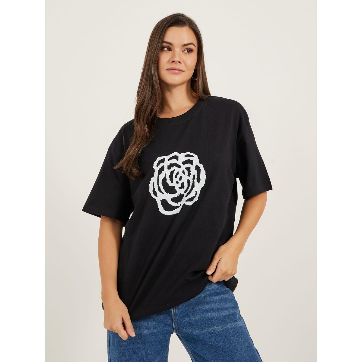 Styli Oversized Graphic Print Short Sleeve T-Shirt-women-clothing-tshirts-image-3