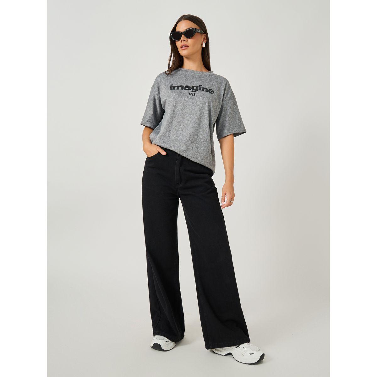 تيشيرت بطبعوة كتابة وأكمام قصيرة-women-clothing-tshirts-image-2