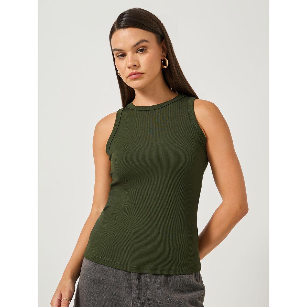بلوزة سادة بلا أكمام مع ياقة دائرية-women-clothing-tshirts-image-3