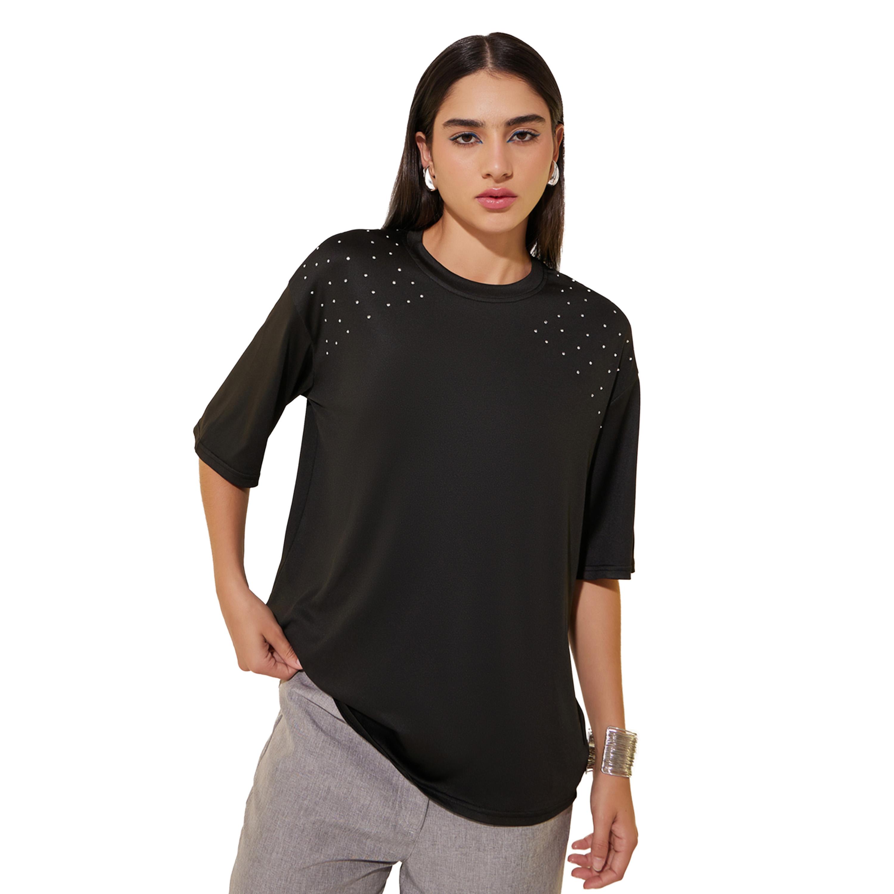 ستايلي -  تي شيرت نسائي أسود بأكمام قصيرة ومقاس كبير مزين بمسامير-women-clothing-tshirts-image-3
