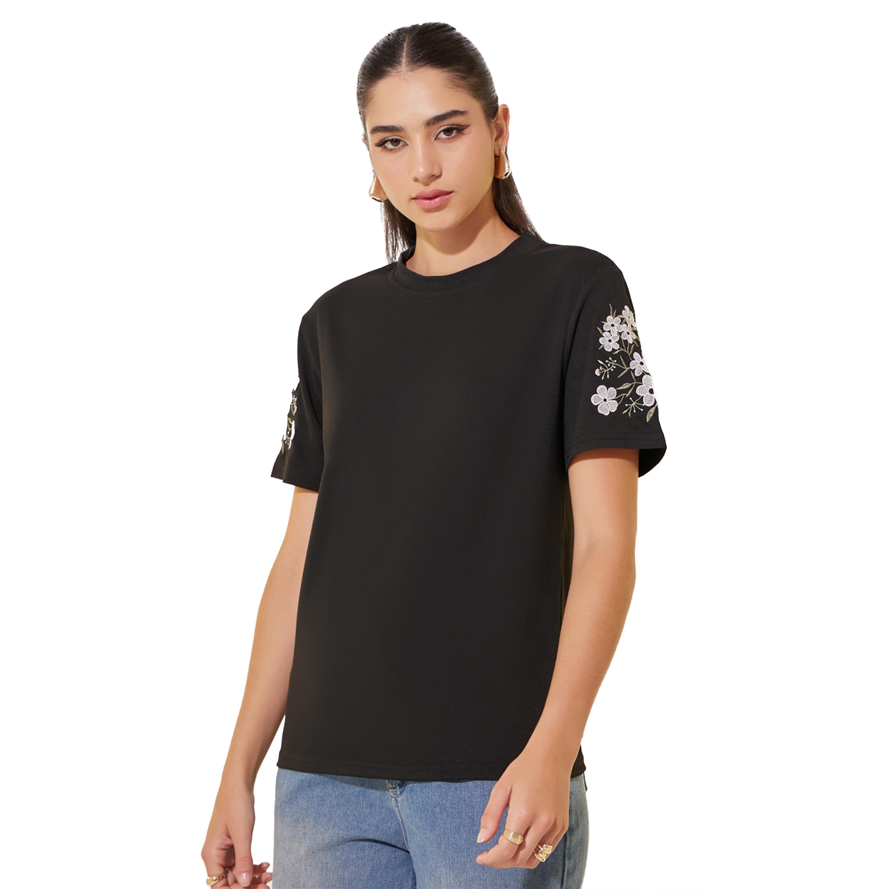 Styli Knitted Round Neck Short Sleeve Embroidered Detail T-Shirt-women-clothing-tshirts-image-3