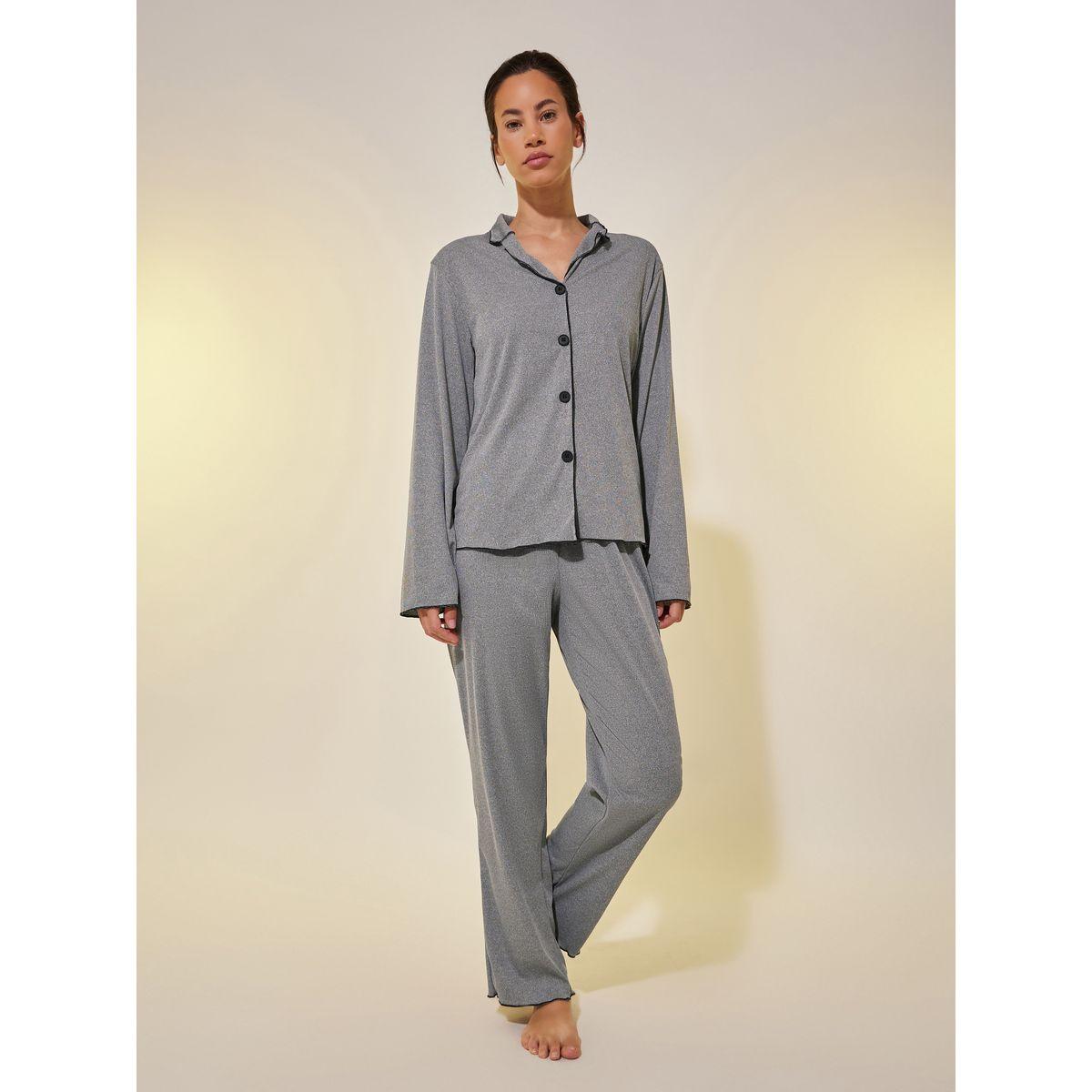 طقم بيجاما من بنطال وبلوزة مضلعة بأكمام طويلة-women-clothing-nightwear-pyjamas-longsets-image-1