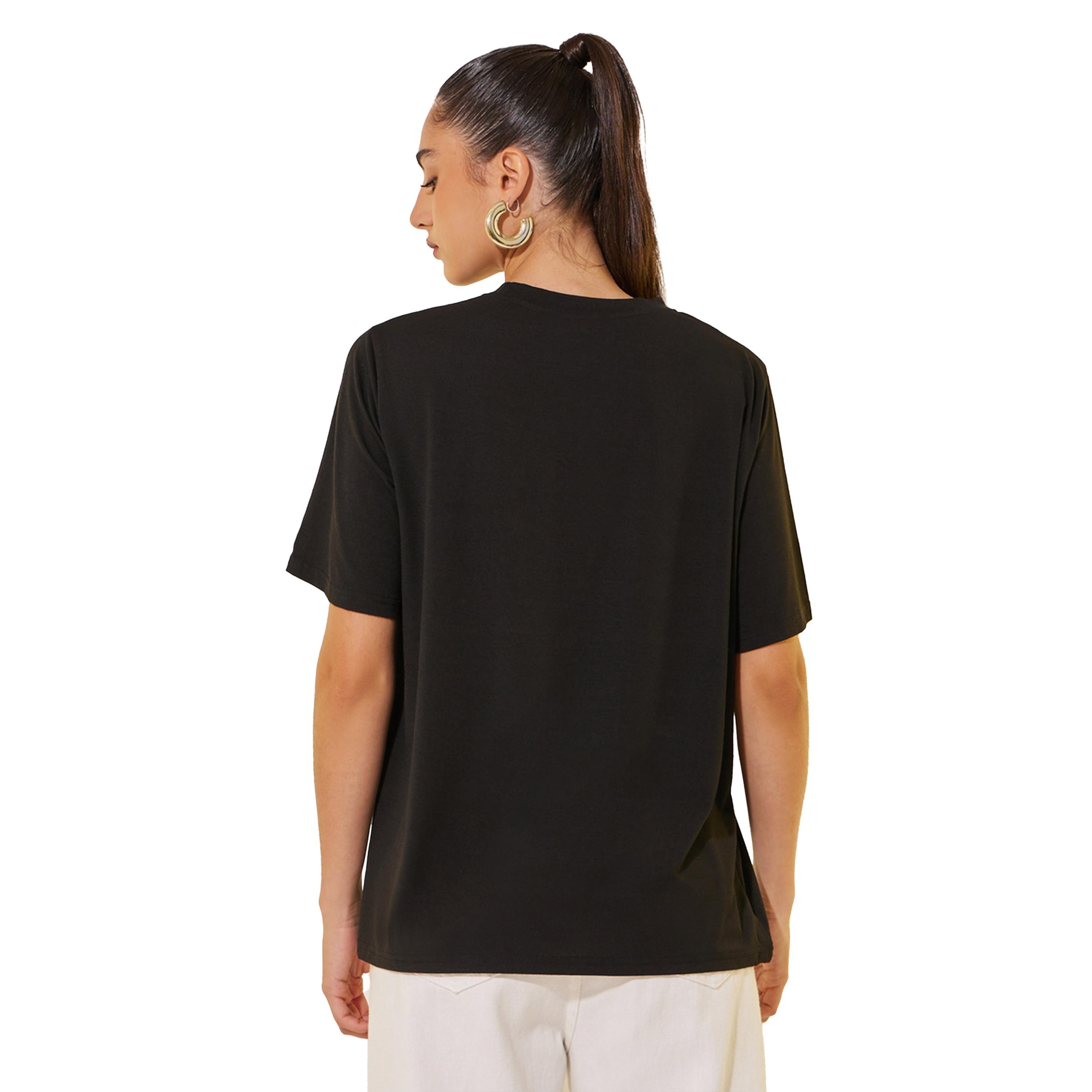 ستايلي - تي شيرت مطرز برقبة دائرية وأكمام قصيرة-women-clothing-tshirts-image-4