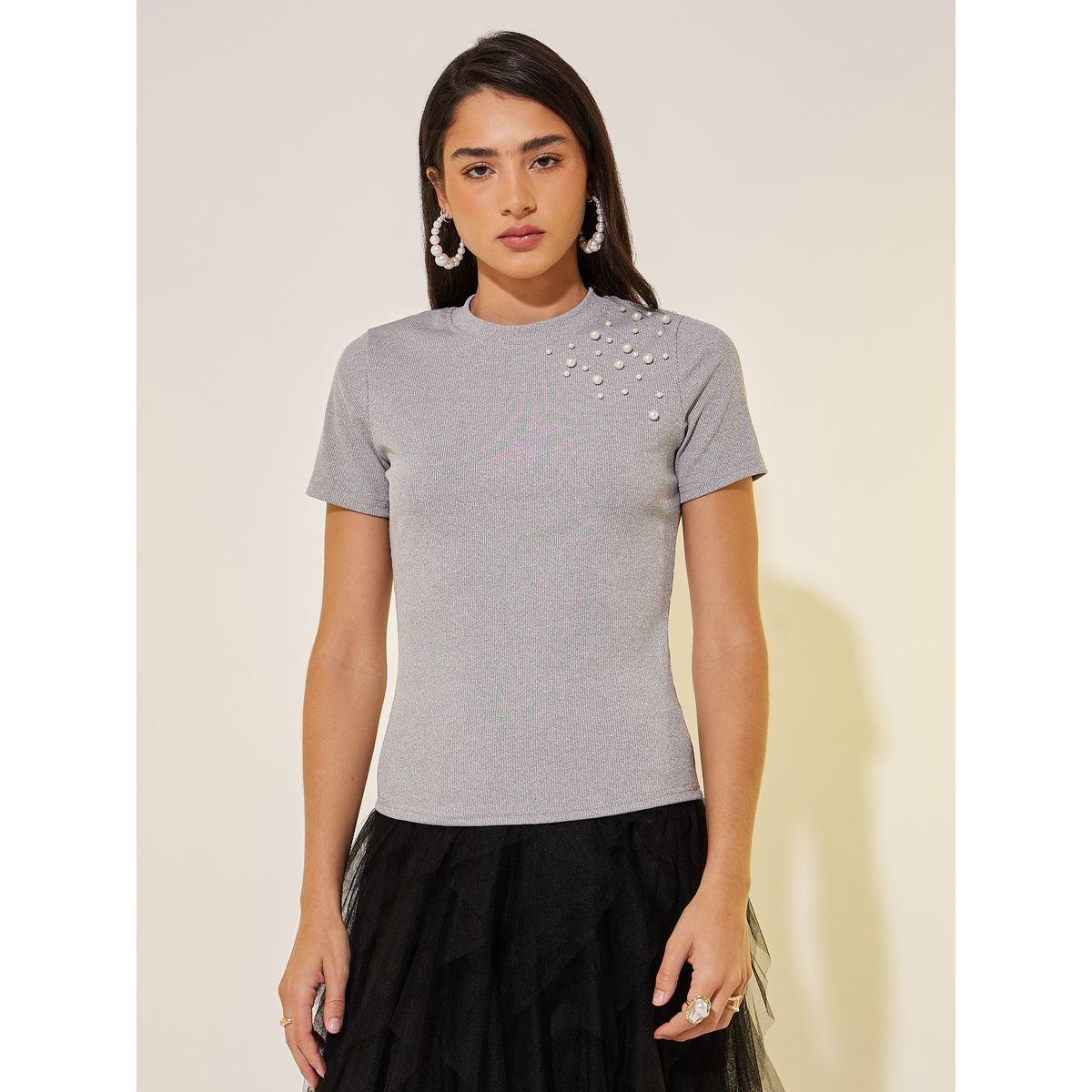 تيشيرت بقصة عادية وتفاصيل لؤلؤ صناعي-women-clothing-tshirts-image-4