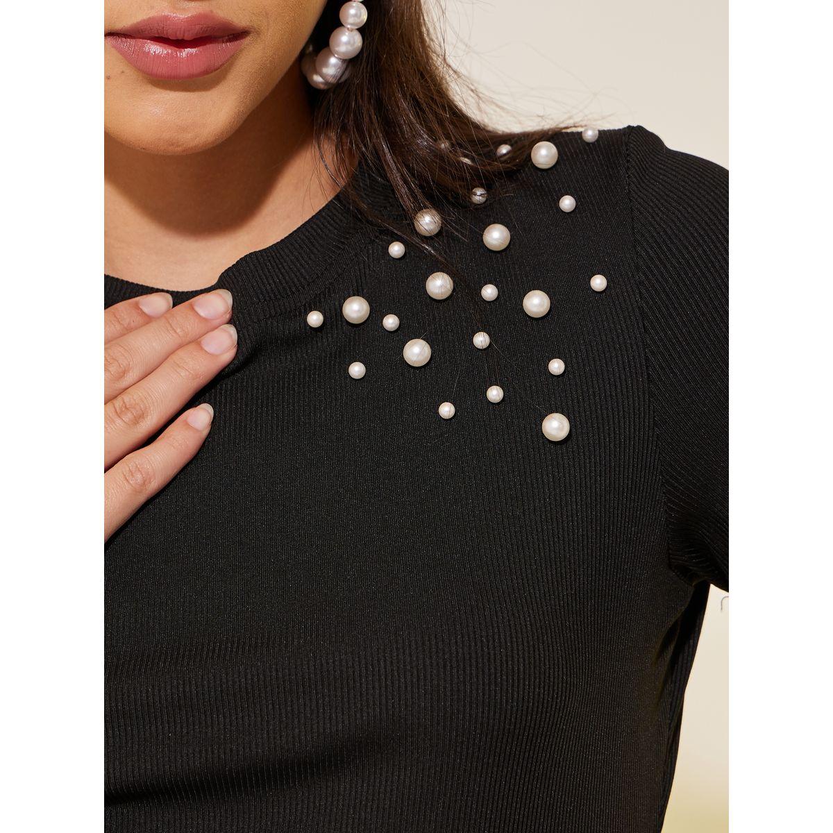 Styli Faux Pearl Detail Round Neck Regular Fit T-Shirt-women-clothing-tshirts-image-4