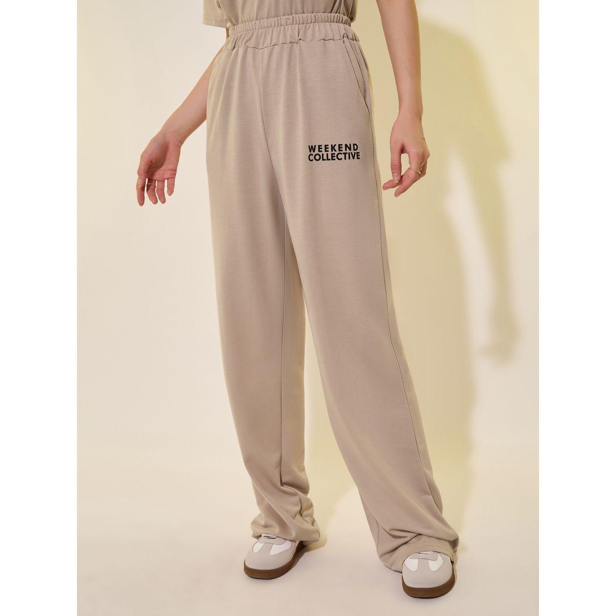 Styli Graphic Print Back Slit T-Shirt and Pants Co-Ords-women-clothing-coordsets-image-4