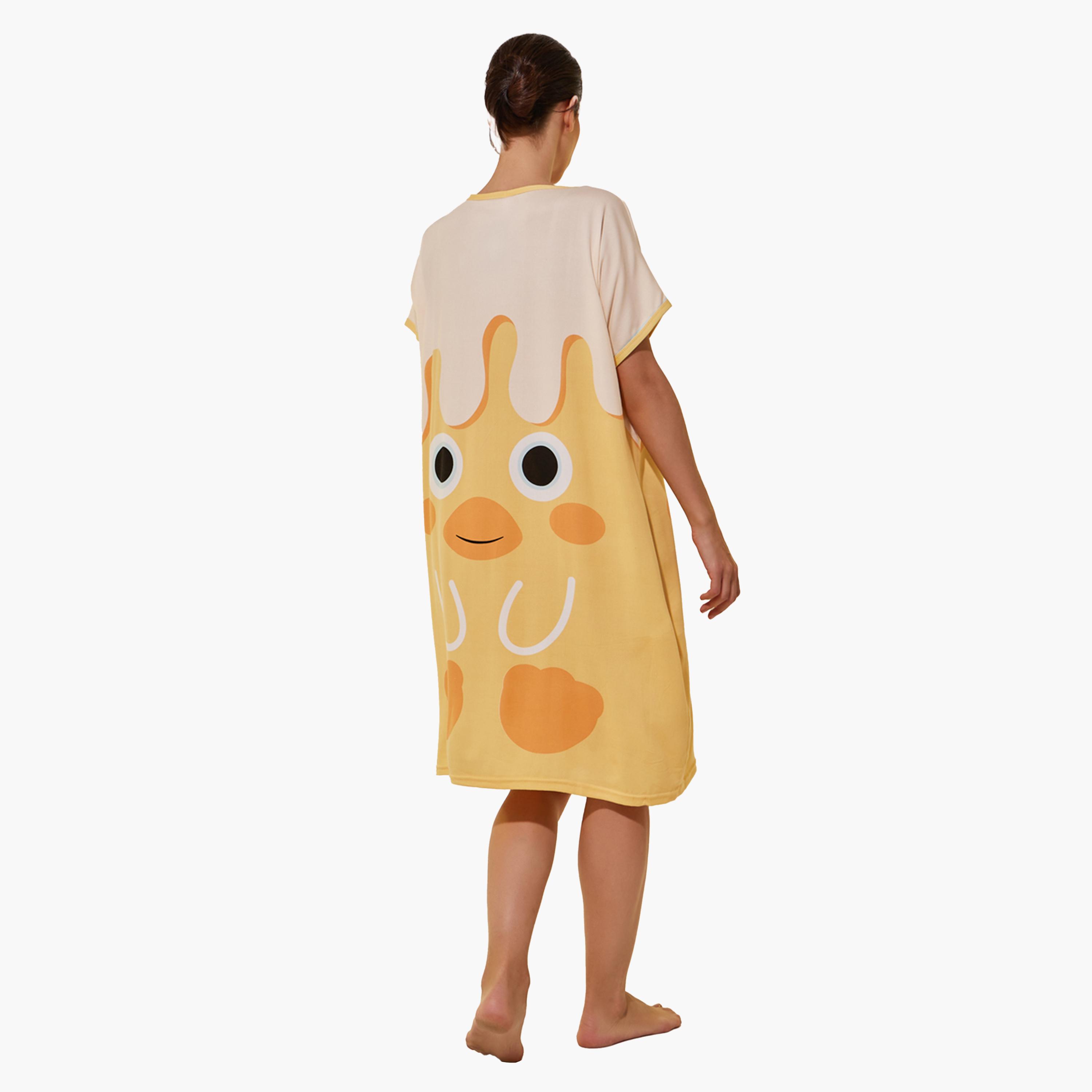 ستايلي - فستان أصفر قصير الأكمام بطبعة جرافيكية-women-clothing-nightwear-nighties-image-4