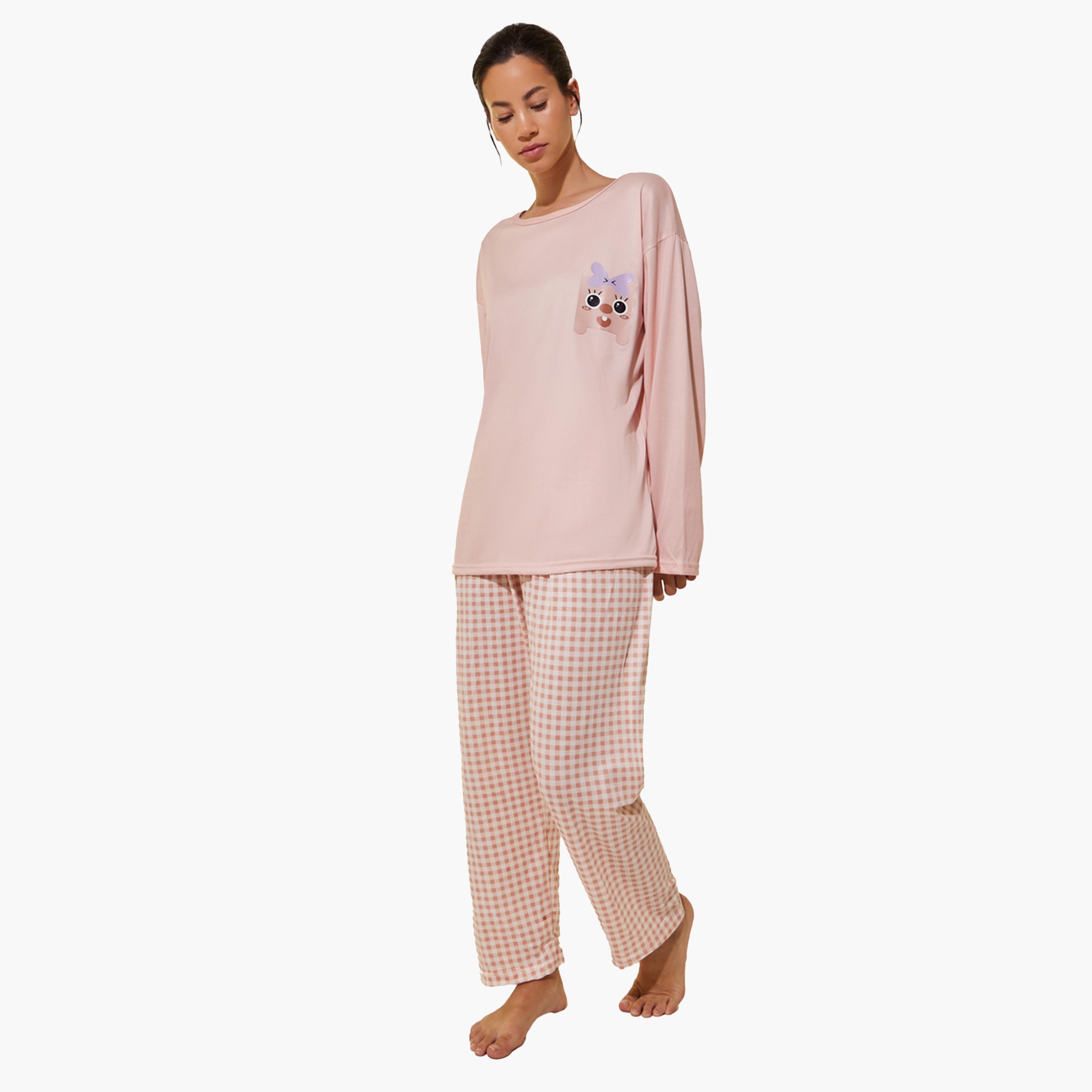 Styli Graphic Print T-Shirt and Checked Pyjama Set-women-clothing-nightwear-pyjamas-longsets-image-1
