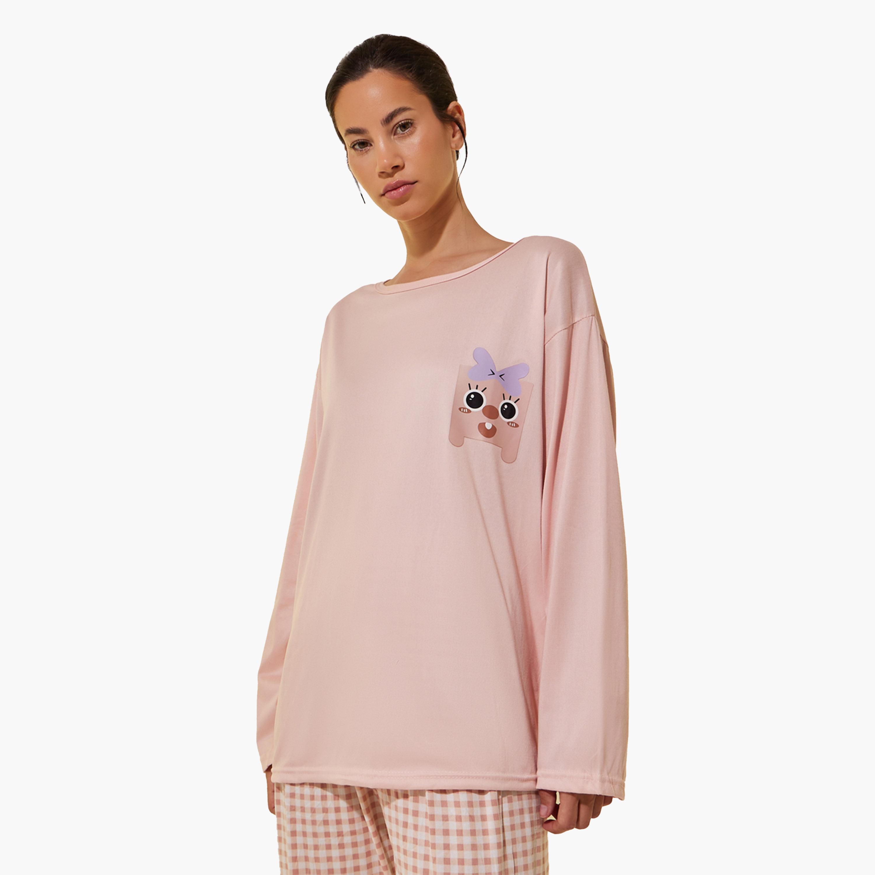 Styli Graphic Print T-Shirt and Checked Pyjama Set-women-clothing-nightwear-pyjamas-longsets-image-3