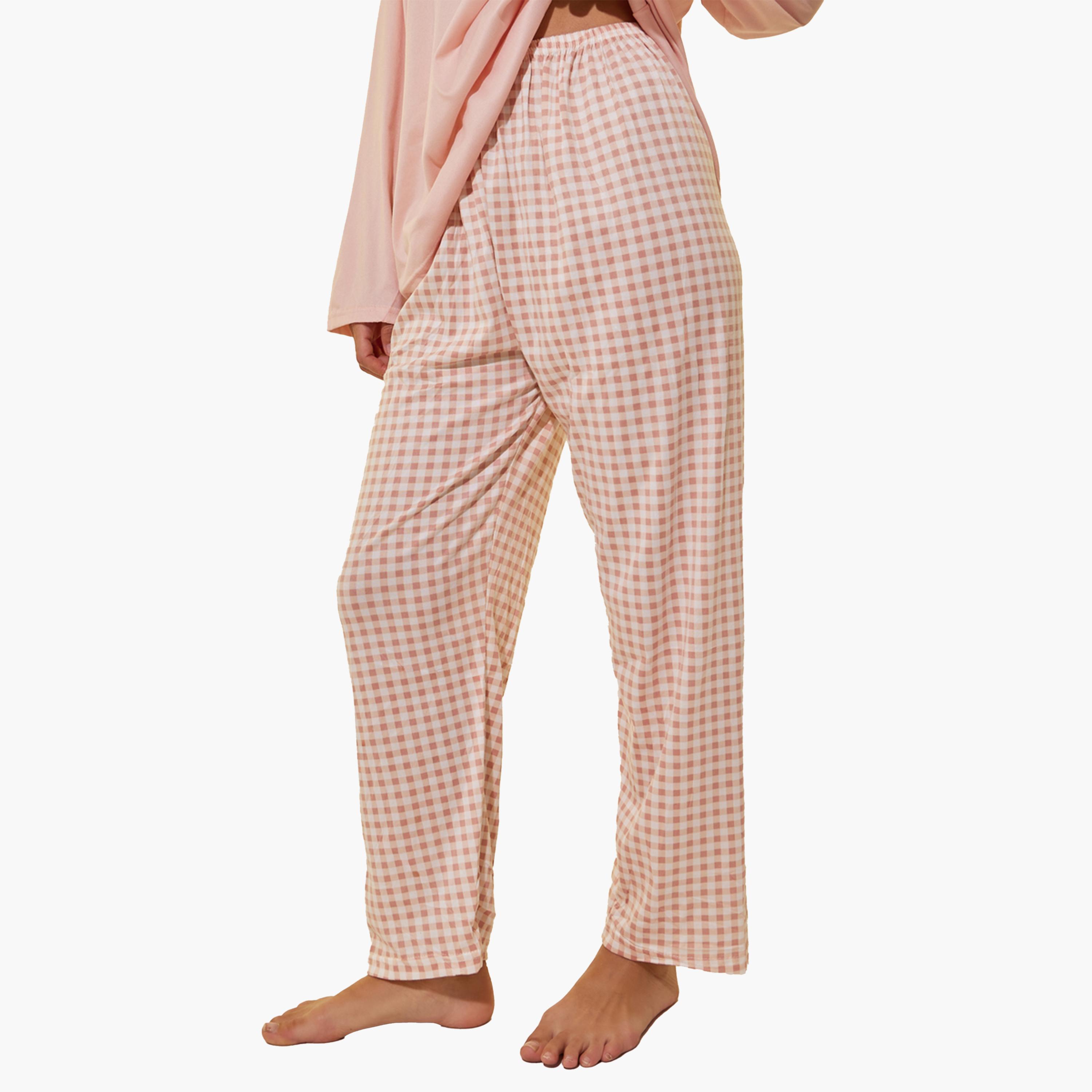 Styli Graphic Print T-Shirt and Checked Pyjama Set-women-clothing-nightwear-pyjamas-longsets-image-5