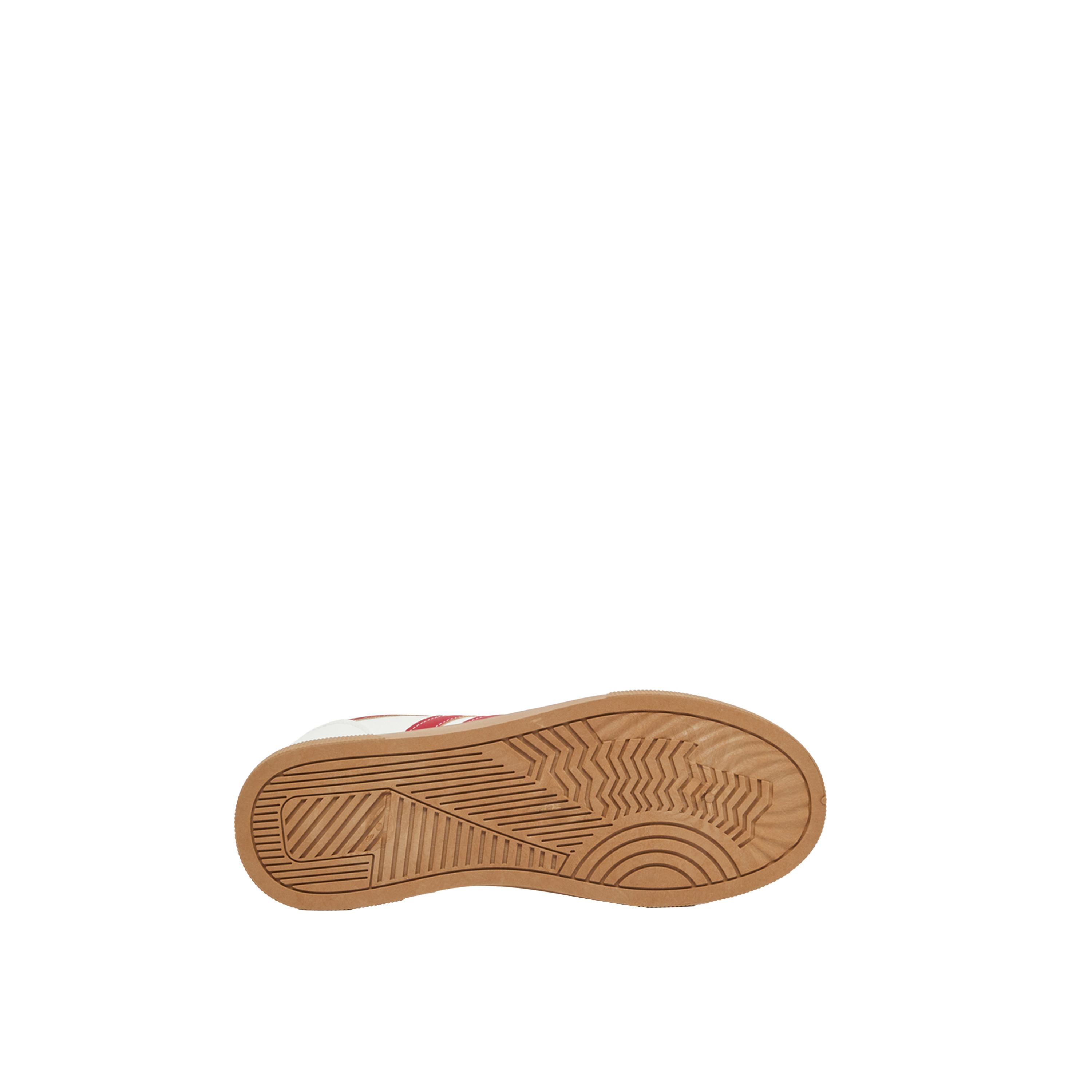 Styli Contrast Trim Round Toe Lace-Up Sneakers-women-shoes-sneakers-image-6