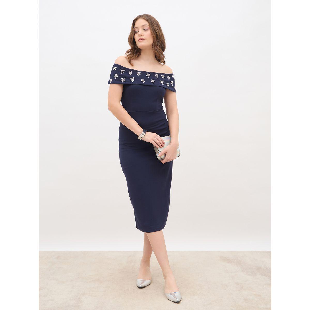 فستان ميدي منمق بأكتاف مكشوفة-women-clothing-dresses-image-1