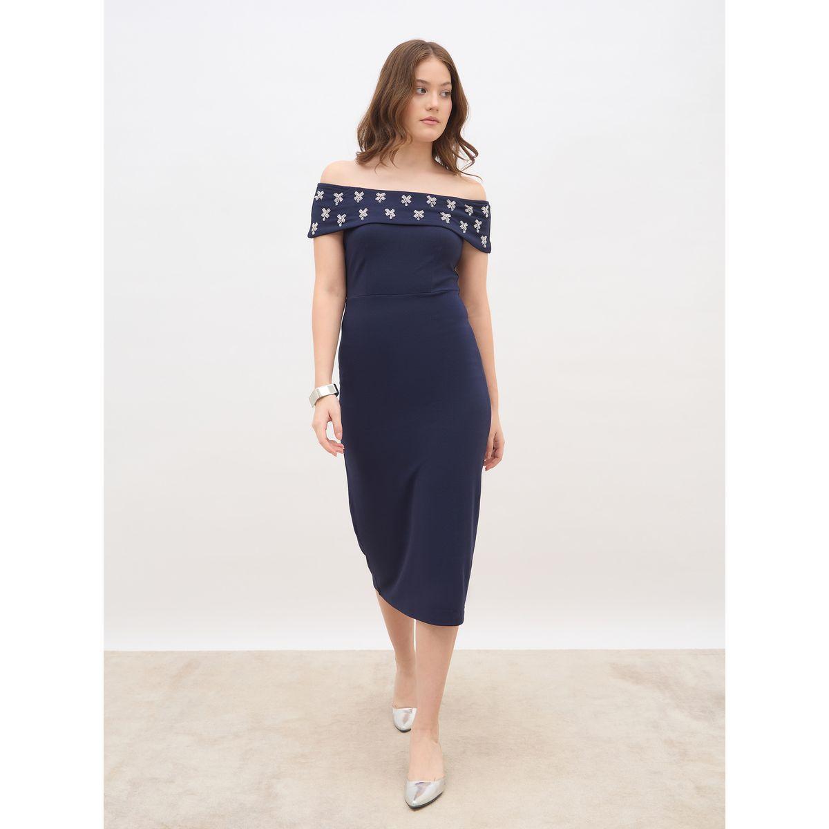 فستان ميدي منمق بأكتاف مكشوفة-women-clothing-dresses-image-2
