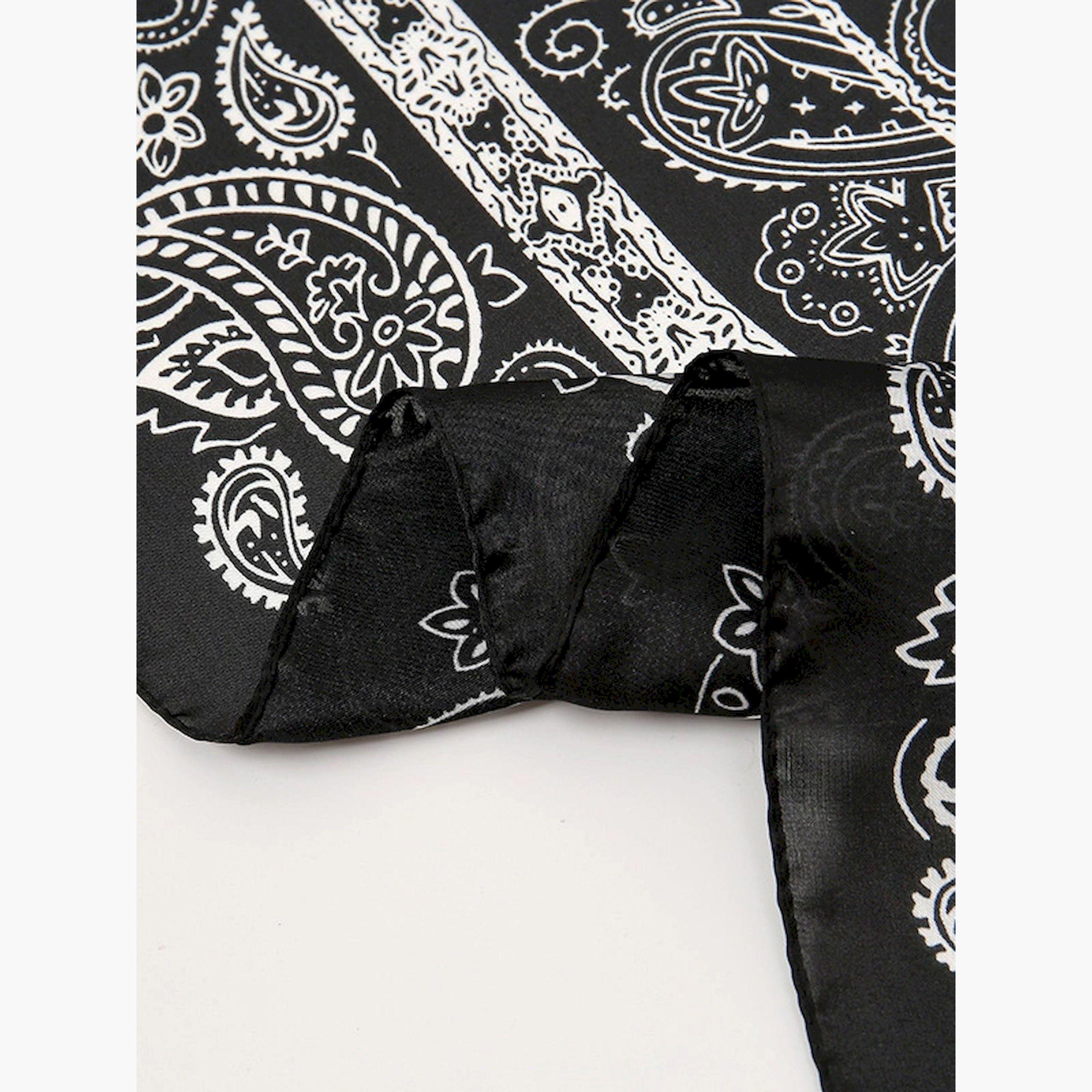ستايلي - وشاح رقبة مربع بطبعة بيزلي-women-clothingaccessories-scarves-image-4