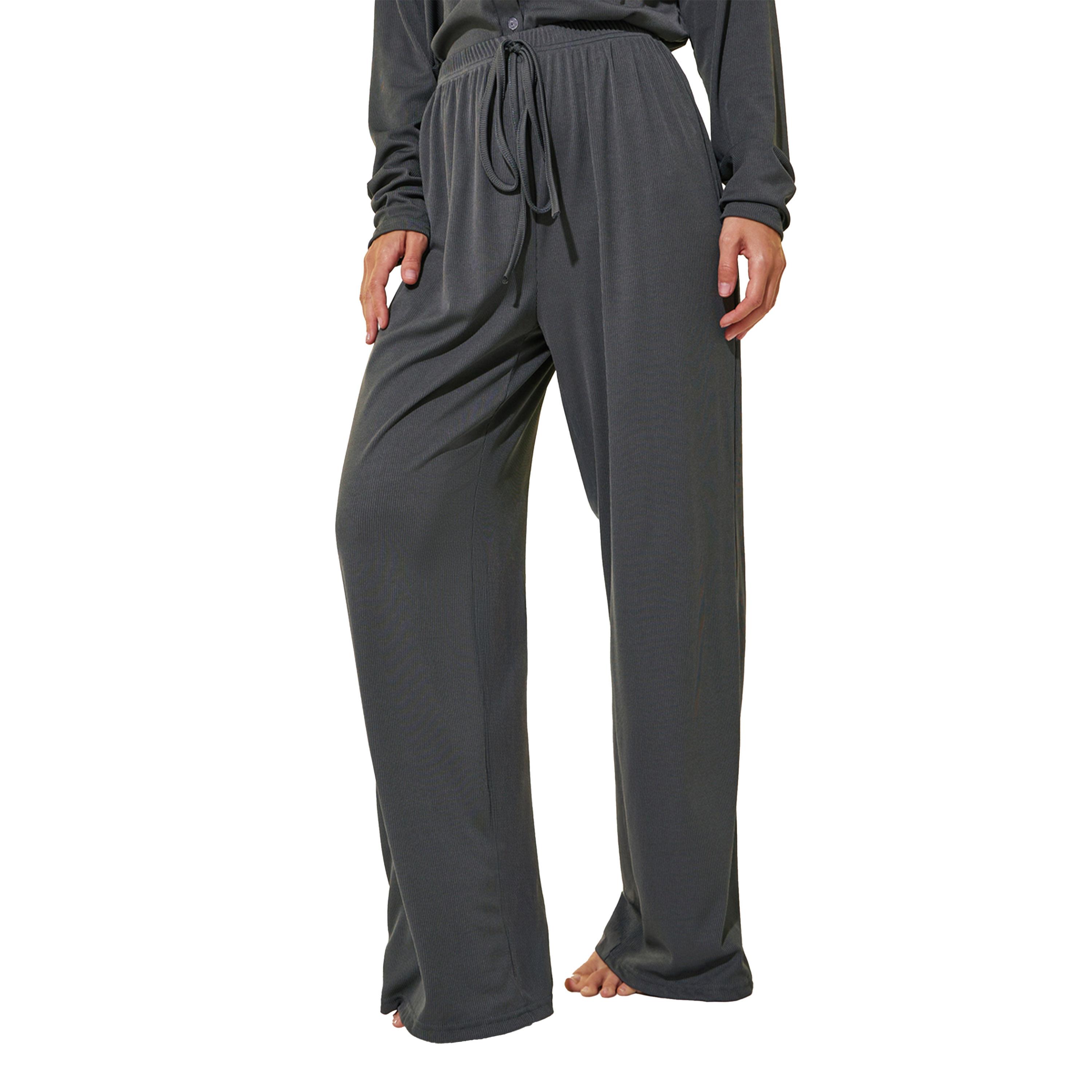 ستايلي - طقم قميص سادة بأكمام طويلة مع بنطال-women-clothing-coordsets-image-4