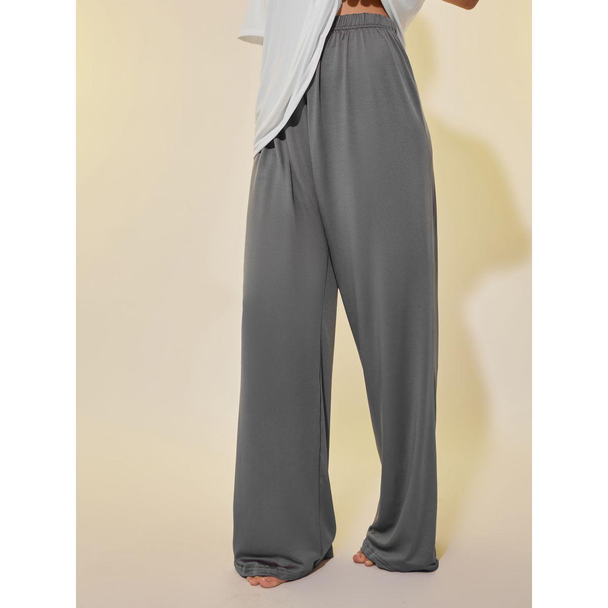 Styli Graphic Print Oversized T-Shirt and Straight Pyjama Set-women-clothing-nightwear-pyjamas-longsets-image-4