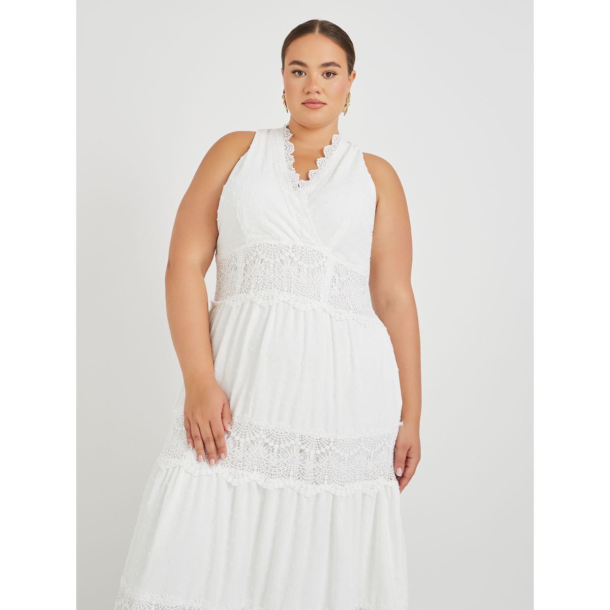 Styli Plus Size Sleeveless A-Line Maxi Dress-women-clothing-dresses-image-3
