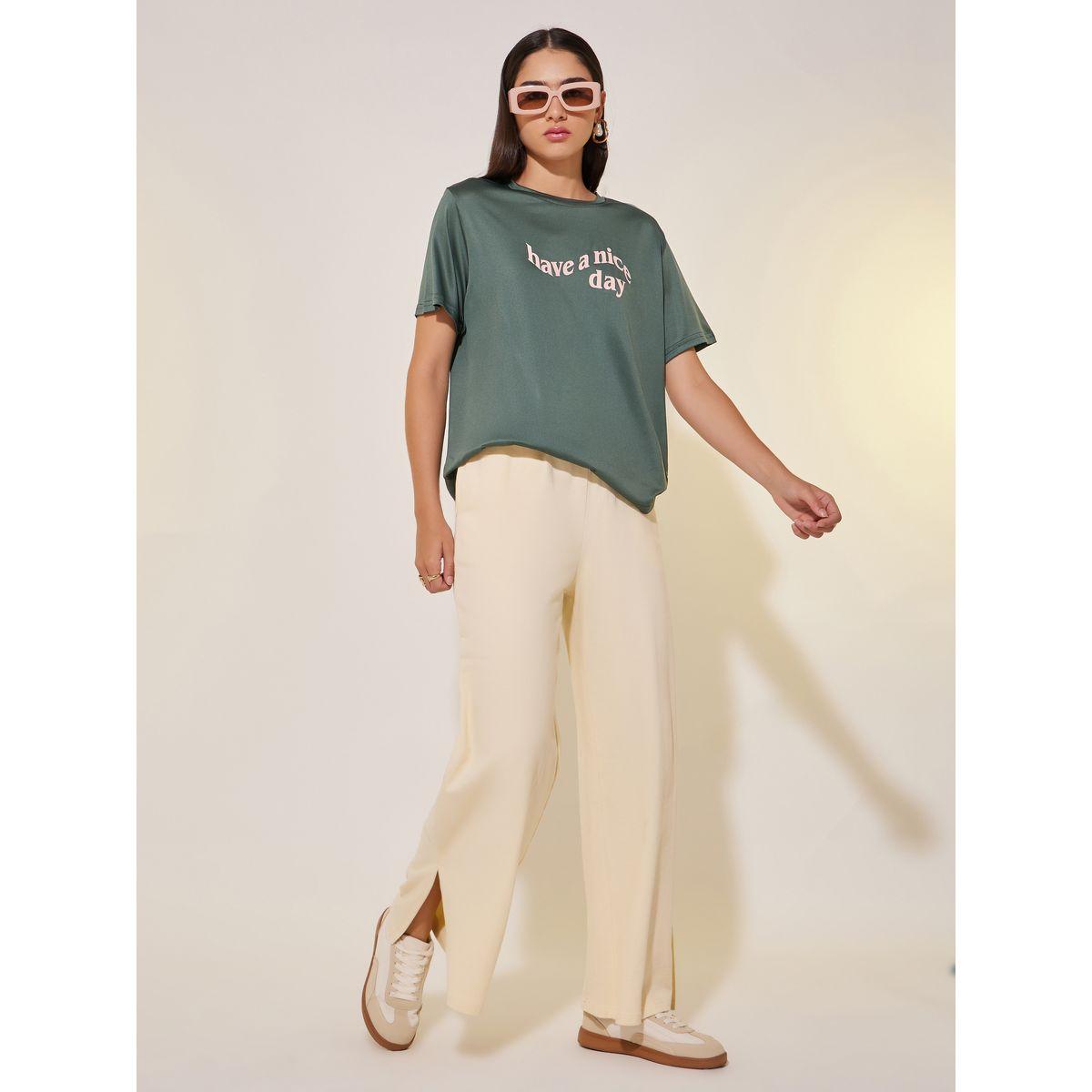 تيشيرت بياقة دائرية وطبعة كتابة-women-clothing-tshirts-image-2