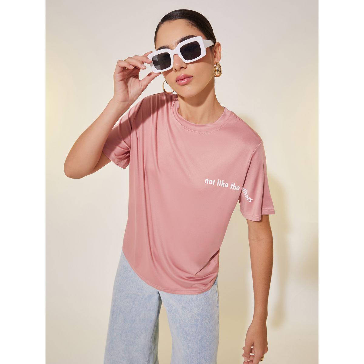 تيشيرت بياقة دائرية وطبعة كتابة-women-clothing-tshirts-image-1