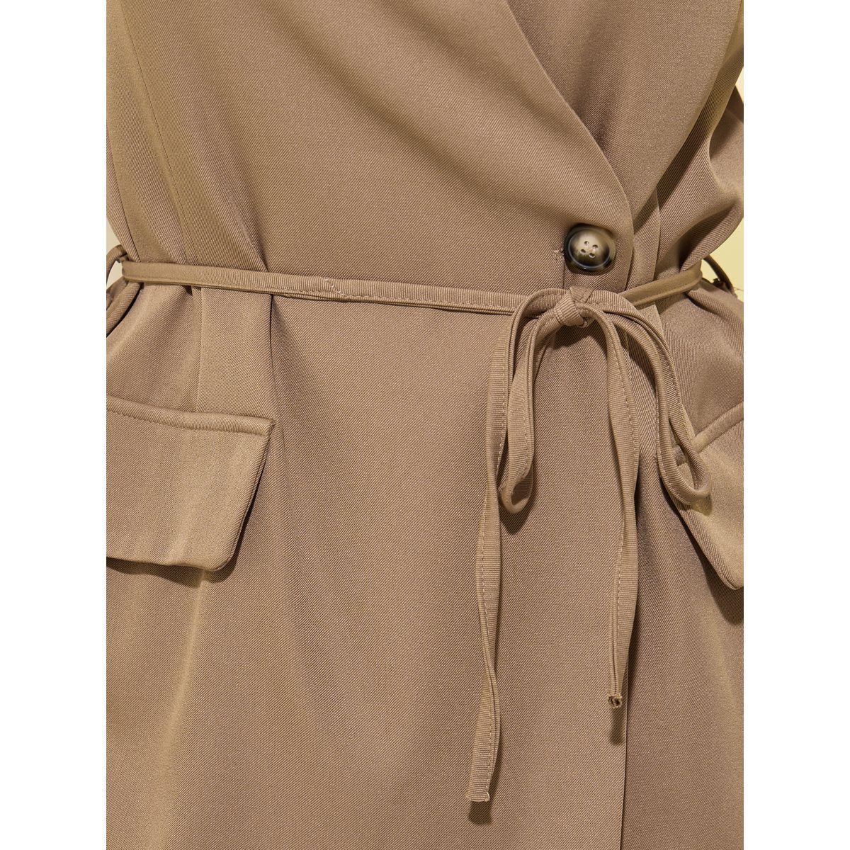 بلوزة سادة بنمط لف وأكمام كاب مع حزام-women-clothing-shirtsandblouses-blouses-image-3