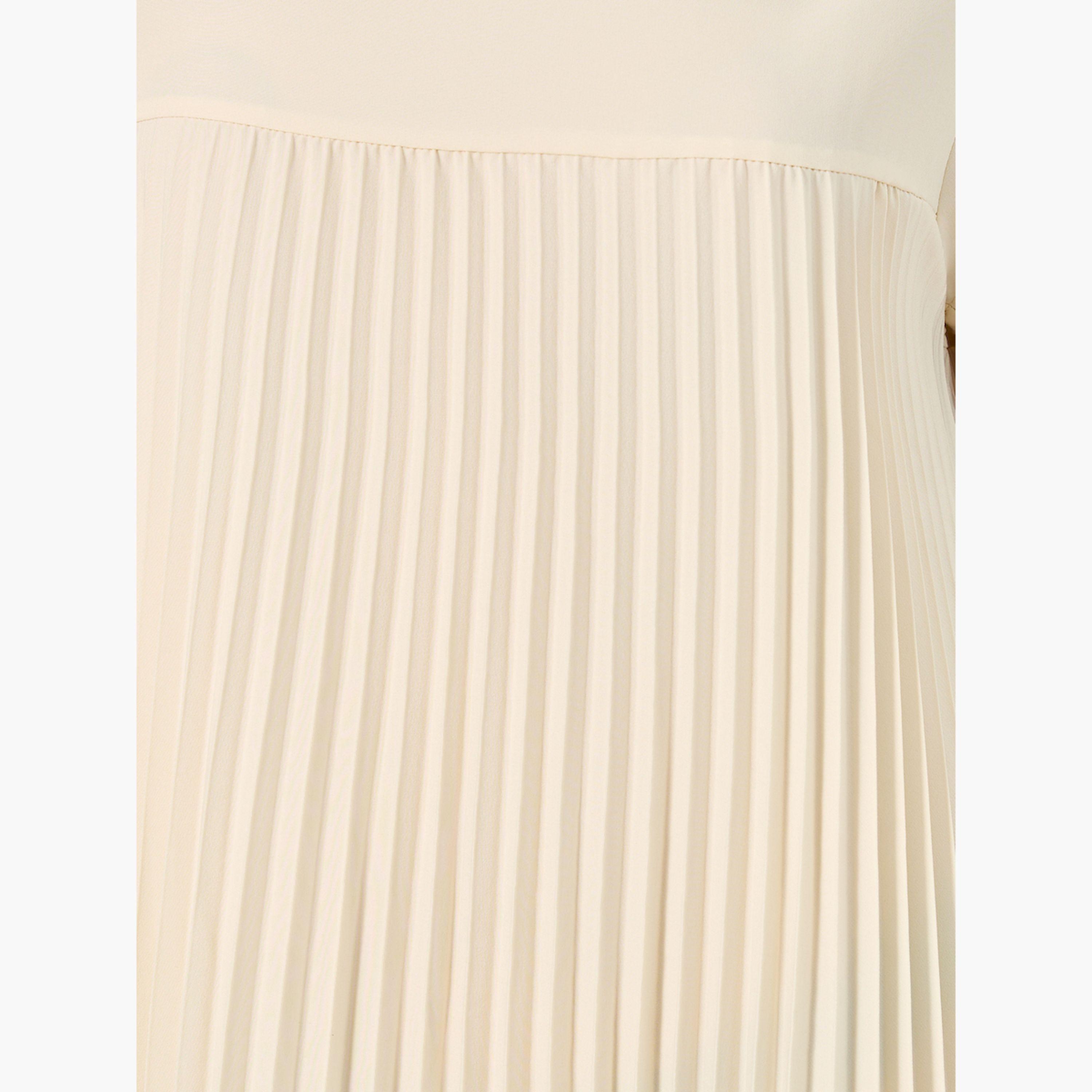 Styli Pleated Short Sleeves A-Line Maxi Dress-women-clothing-dresses-image-4