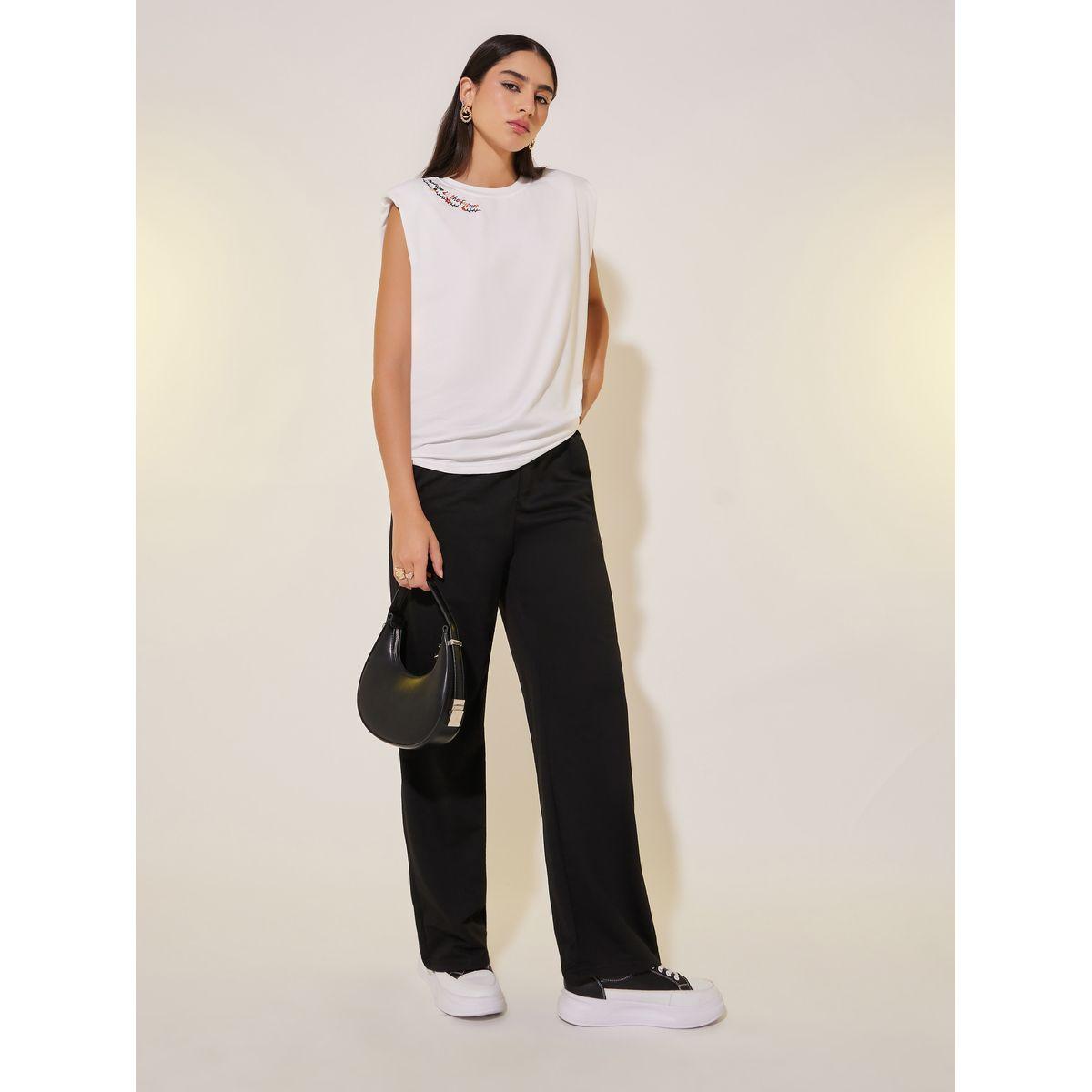 تيشيرت بلا أكمام بياقة دائرية وتفاصيل مُطرّزة-women-clothing-tshirts-image-2