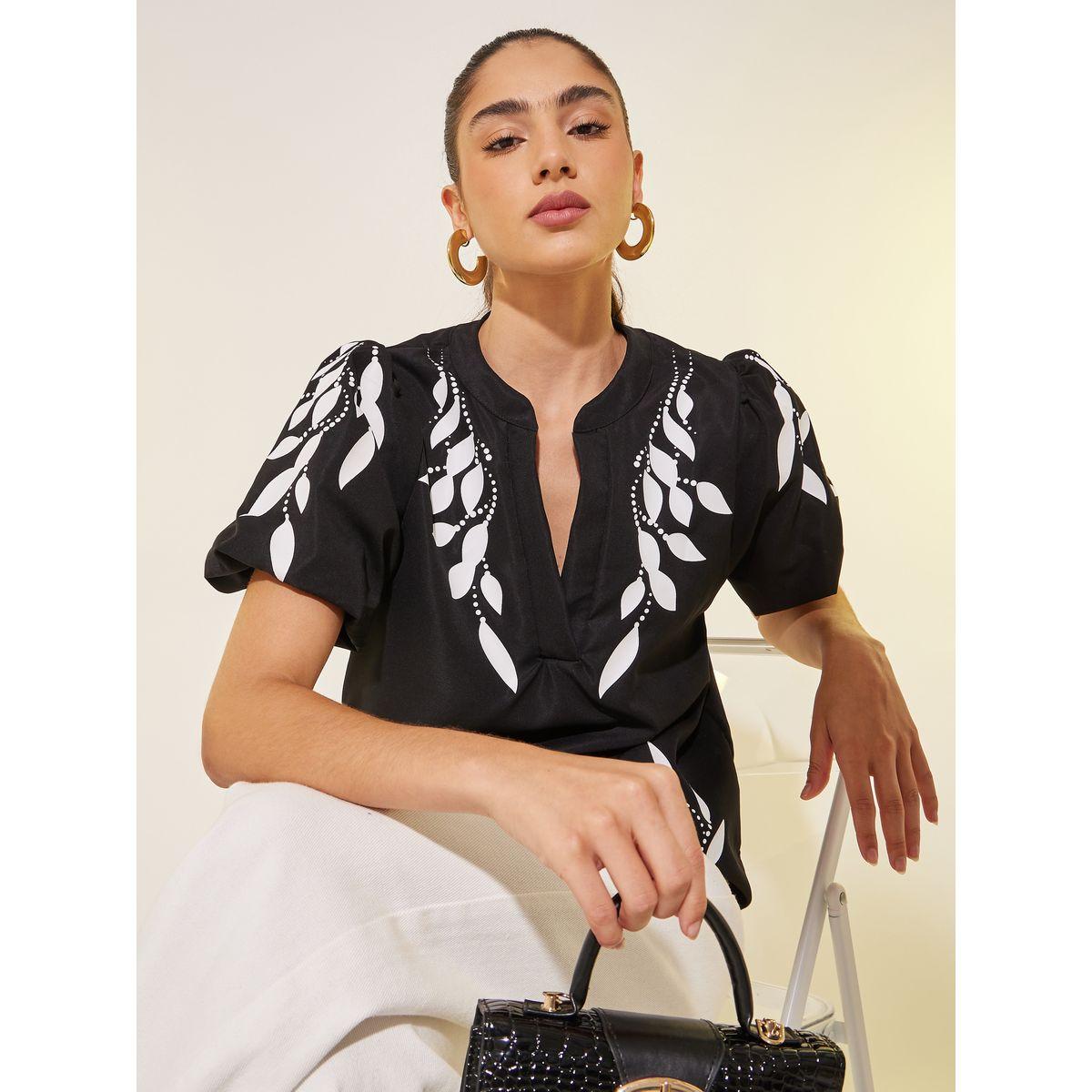 Styli Graphic Print Puff Sleeves Blouse-women-clothing-shirtsandblouses-blouses-image-1
