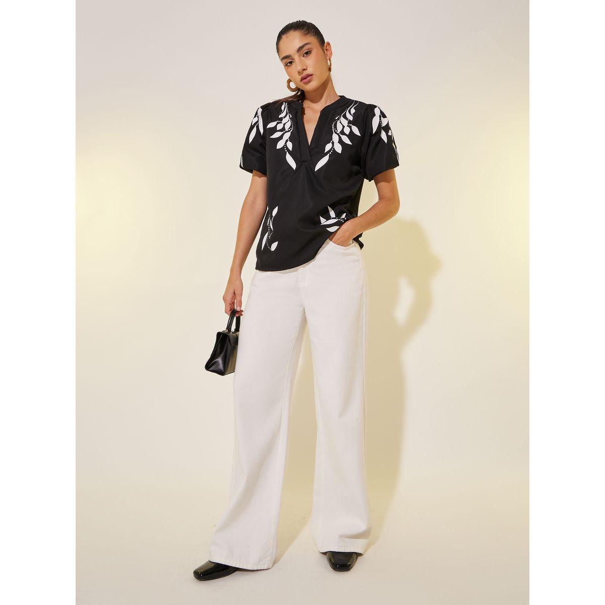Styli Graphic Print Puff Sleeves Blouse-women-clothing-shirtsandblouses-blouses-image-2
