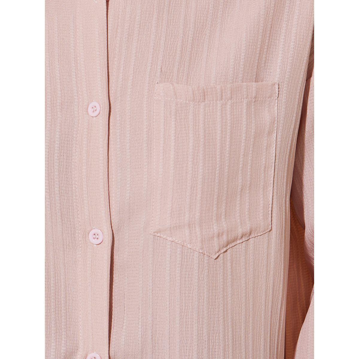 بلوزة فضفاضة بارزة الملمس مع تفاصيل جيب-women-clothing-shirtsandblouses-shirts-image-4