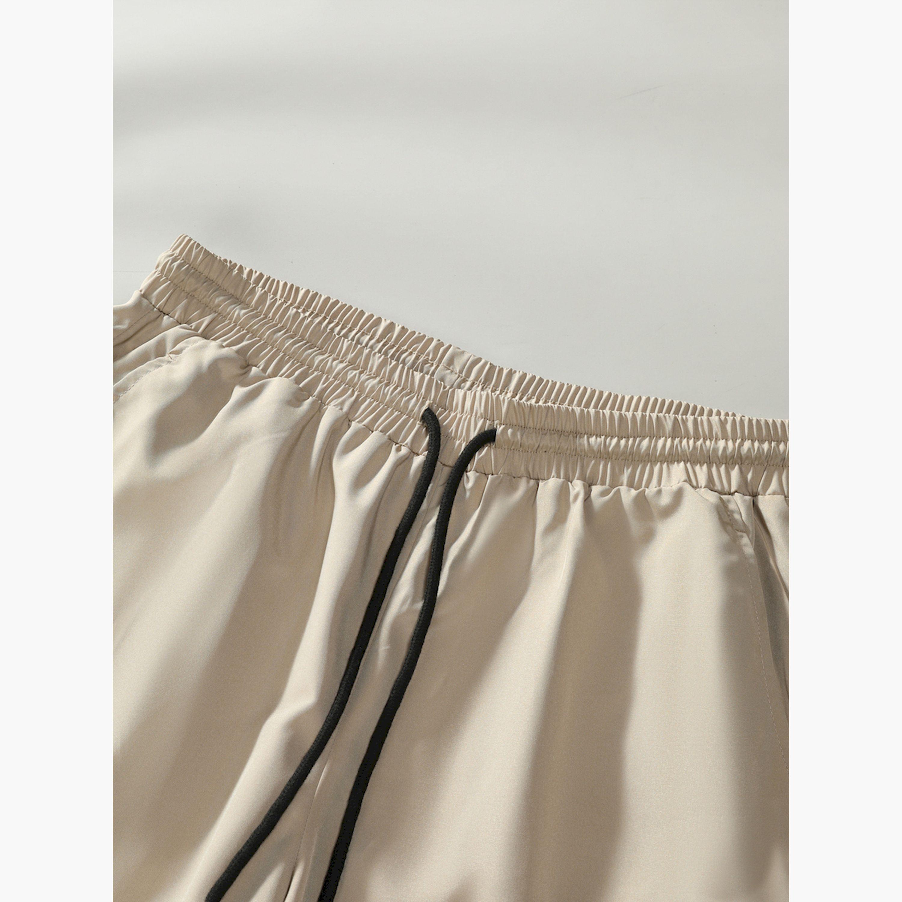 ستايلي - شورت فضفاض مع جيوب-men-clothing-bottoms-shorts-image-3