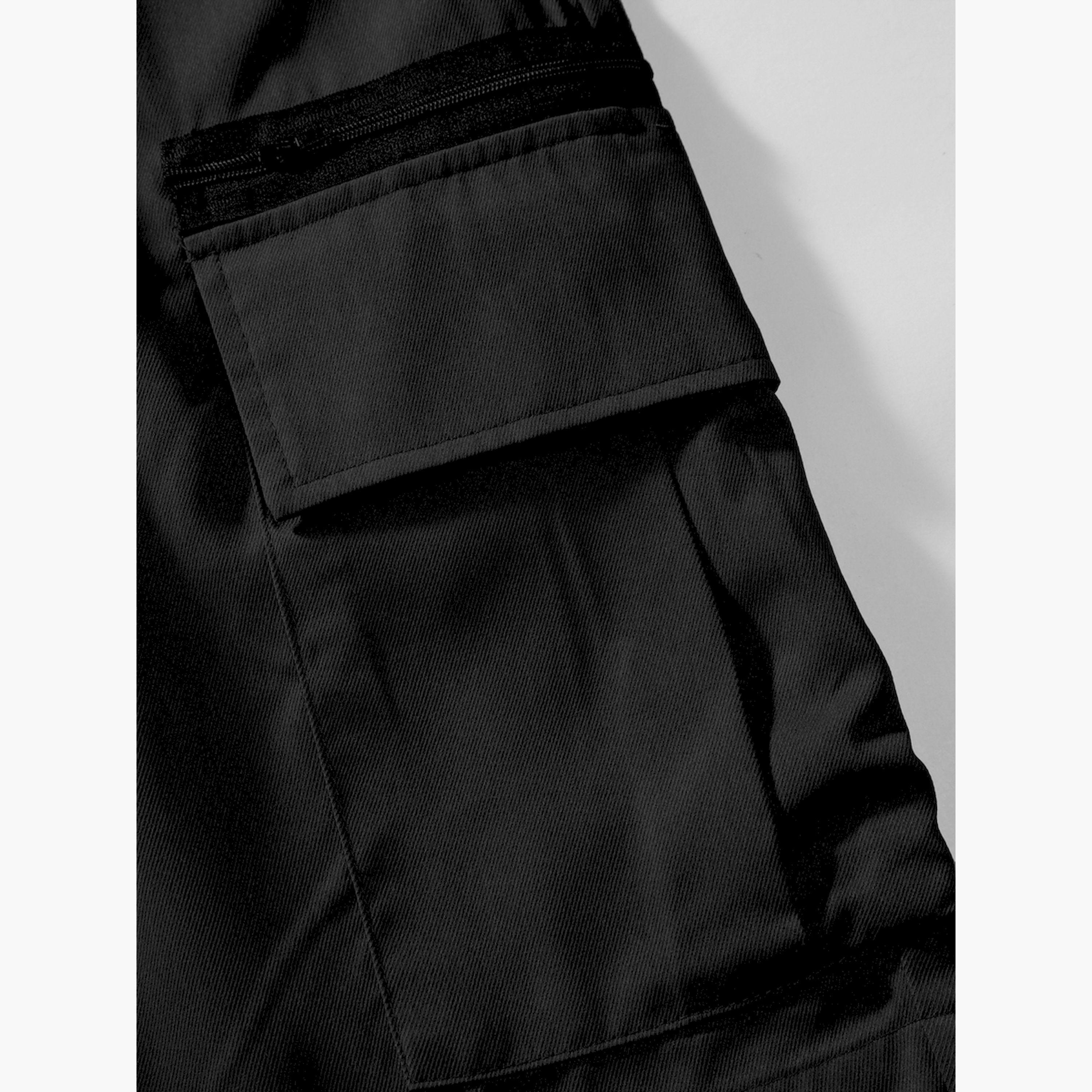 Styli Loose Fit Shorts with Pockets Detail-men-clothing-bottoms-shorts-image-5