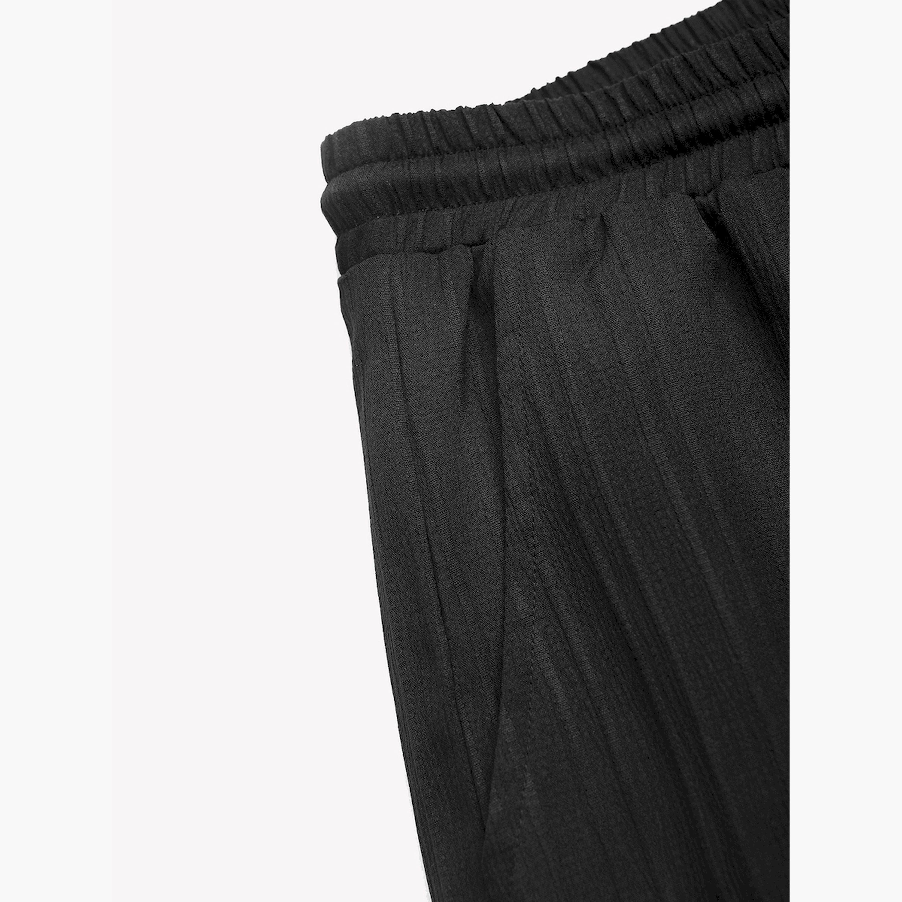 طقم منسق من بنطال وبلوزة سادة بأكمام قصيرة-men-clothing-coordsets-image-4