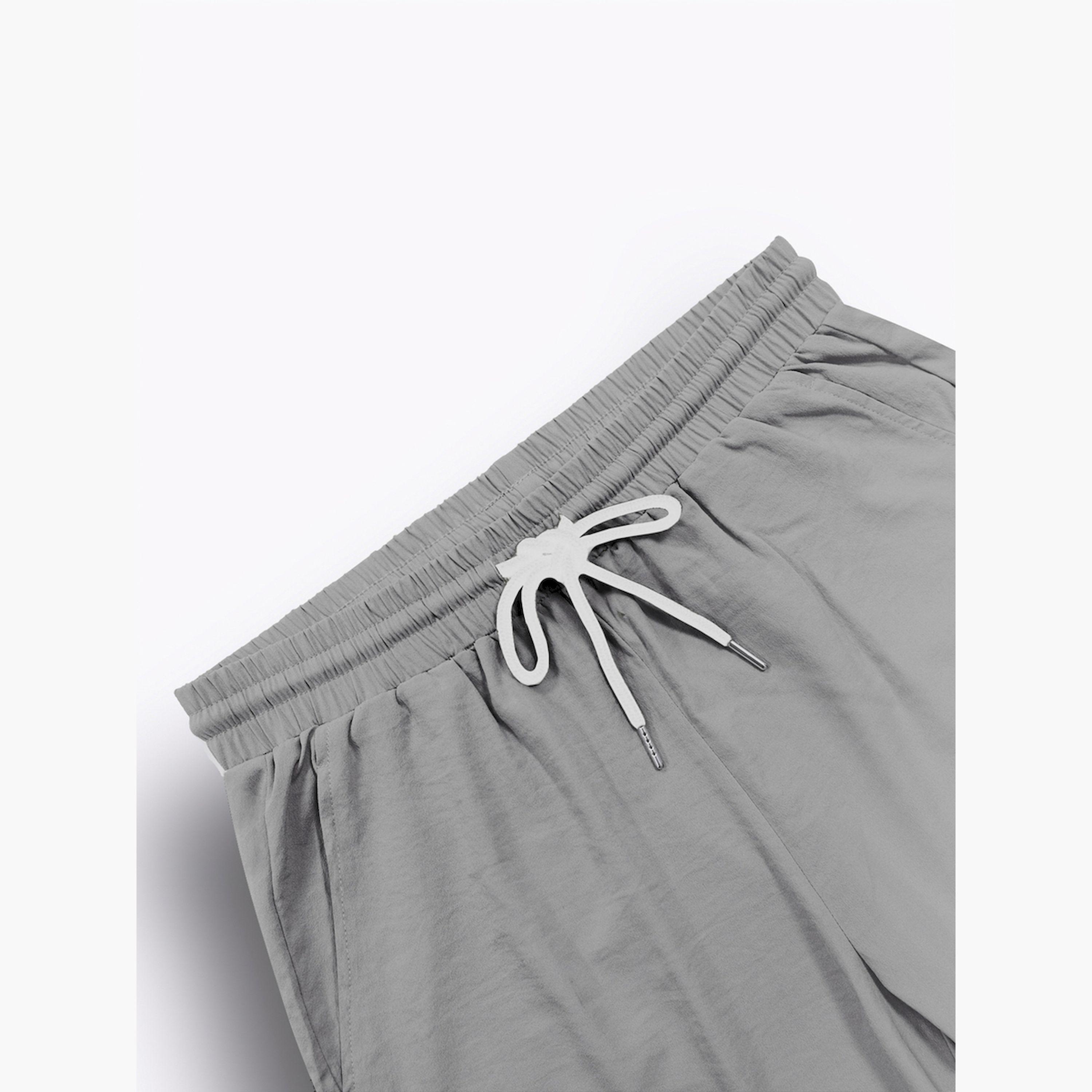 طقم منسق من بنطال وبلوزة سادة بأكمام قصيرة-men-clothing-coordsets-image-4