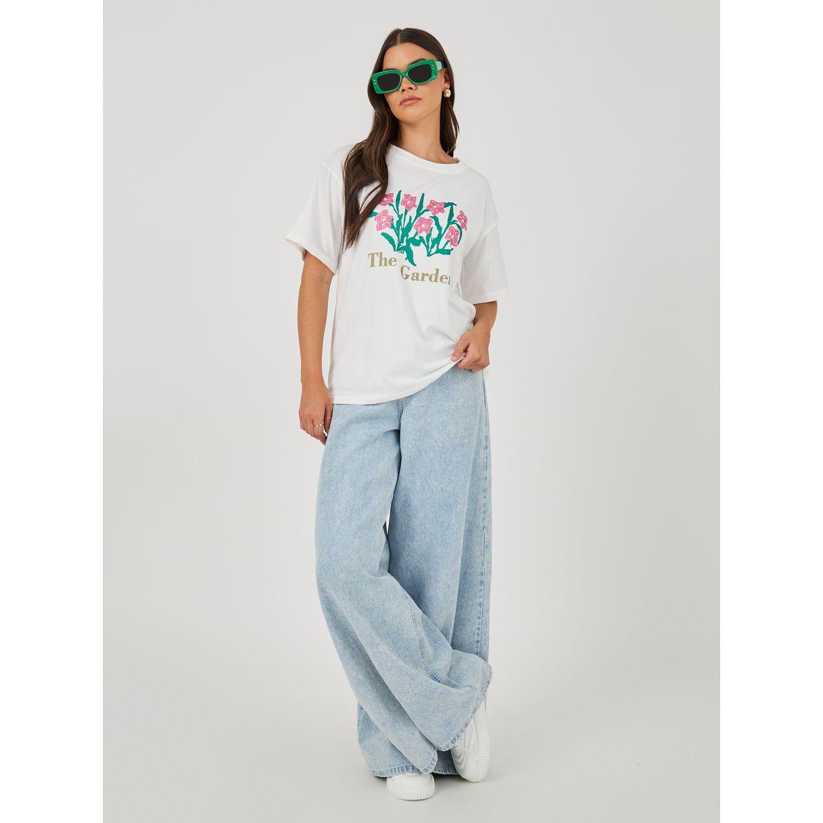 Styli Floral Graphic Print Short Sleeve Oversized T-Shirt-women-clothing-tshirts-image-2