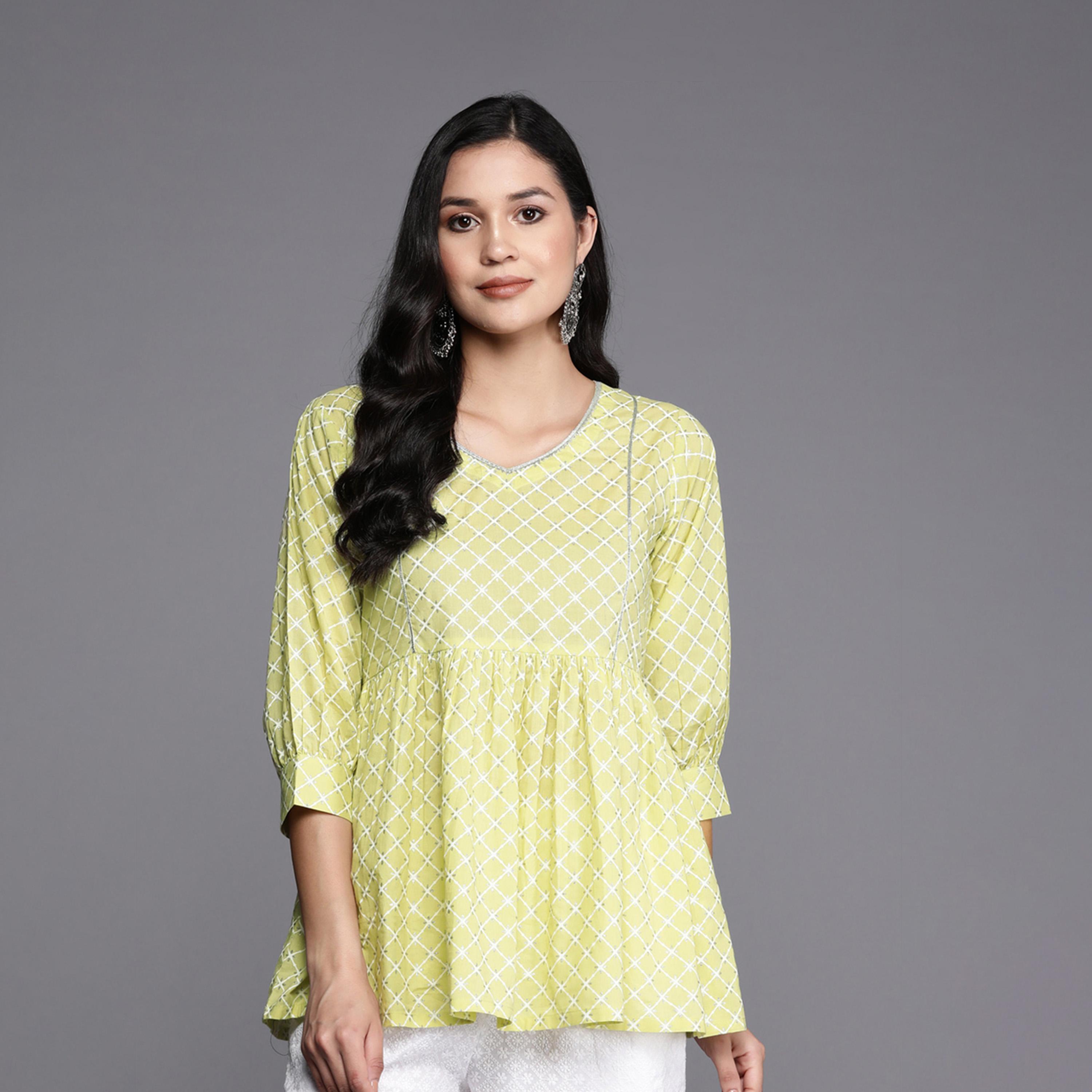 Libas X Styli Green cotton a-line printed kurti-women-clothing-ethnicwear-kurtas-image-1
