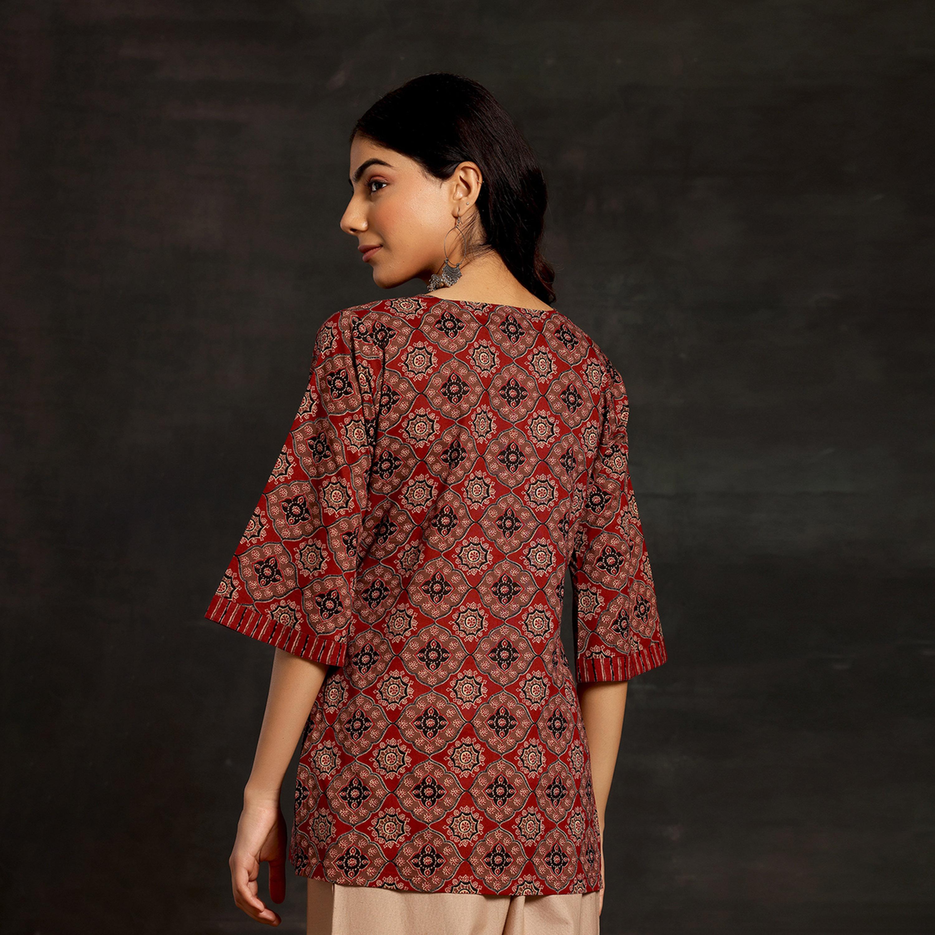 Libas X Styli Women ethnic motif printed maroon kurti with flared sleeves-women-clothing-ethnicwear-kurtas-image-3