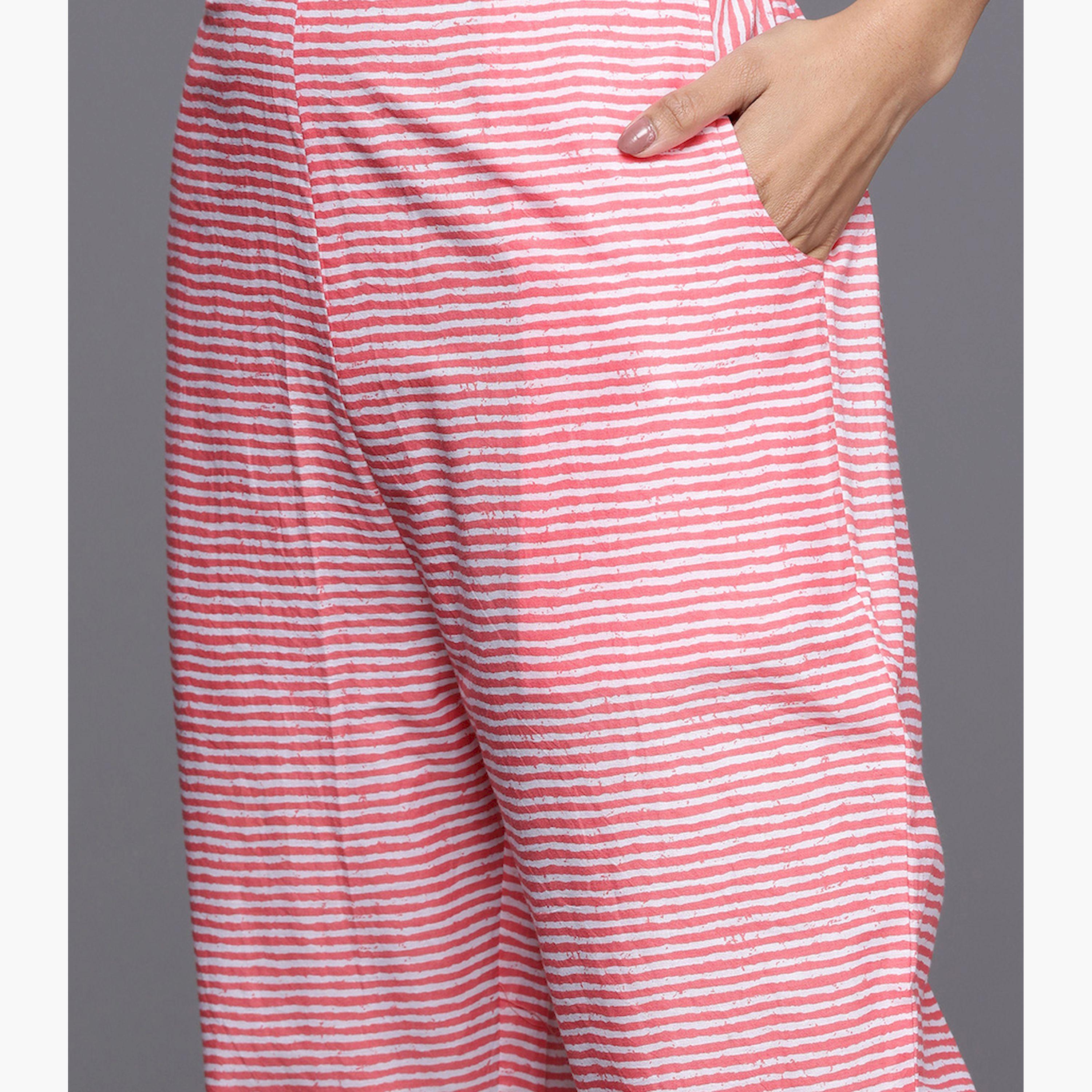 ليباس × ستايلي-  طقم كورتا وبنطال مطبوع بالكامل مع وشاح دوباتا-women-clothing-ethnicwear-sareesets-image-5