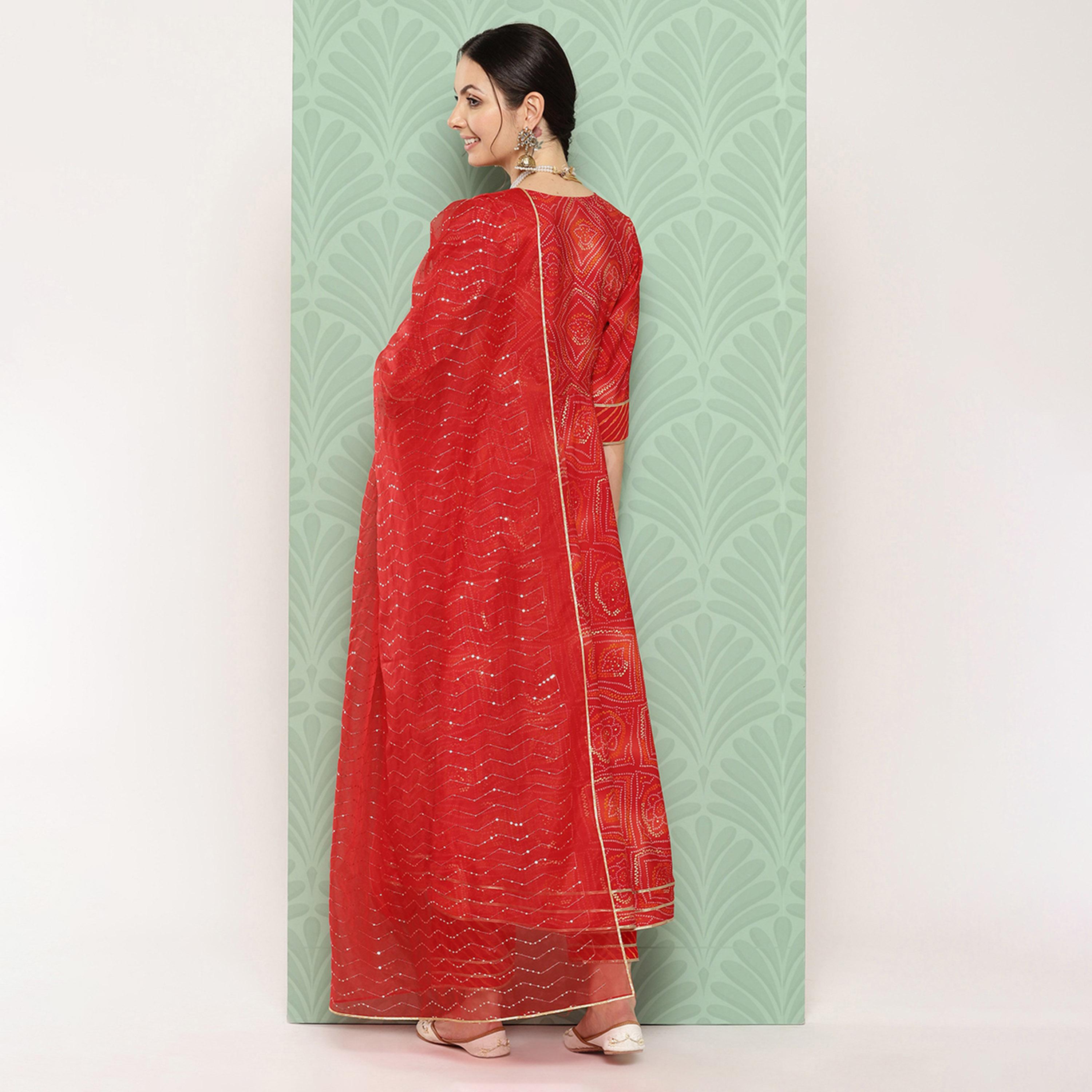 ليباس × ستايلي-  طقم كورتا أناركالي وبنطال متوسط ​​الارتفاع مع وشاح دوباتا الأورجانزا-women-clothing-ethnicwear-sareesets-image-3