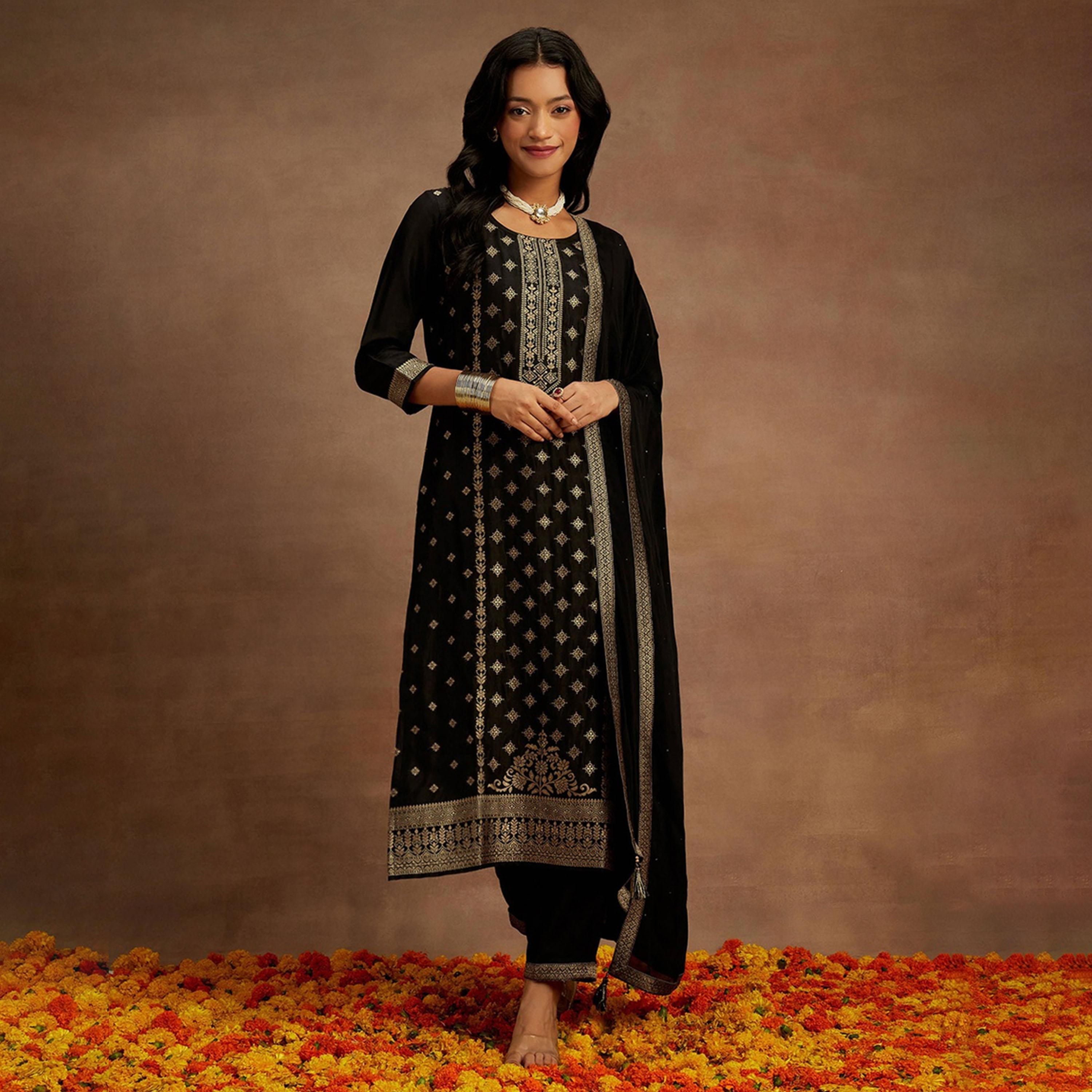 Libas X Styli Printed Straight Kurta and Solid Trousers with Chiffon Dupatta Set-women-clothing-ethnicwear-sareesets-image-6
