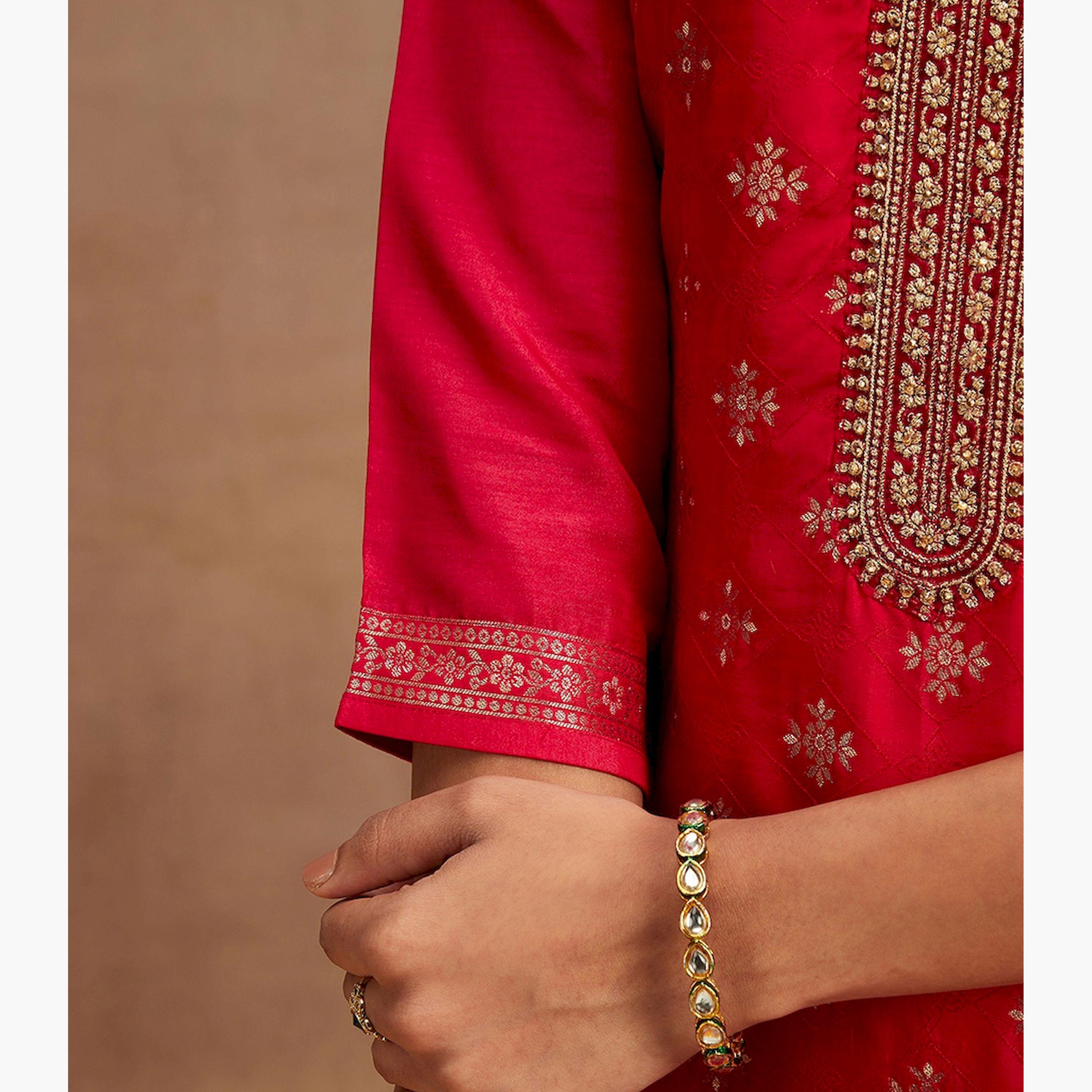Libas X Styli Printed Straight Kurta and Solid Trousers with Dupatta Set-women-clothing-ethnicwear-sareesets-image-6