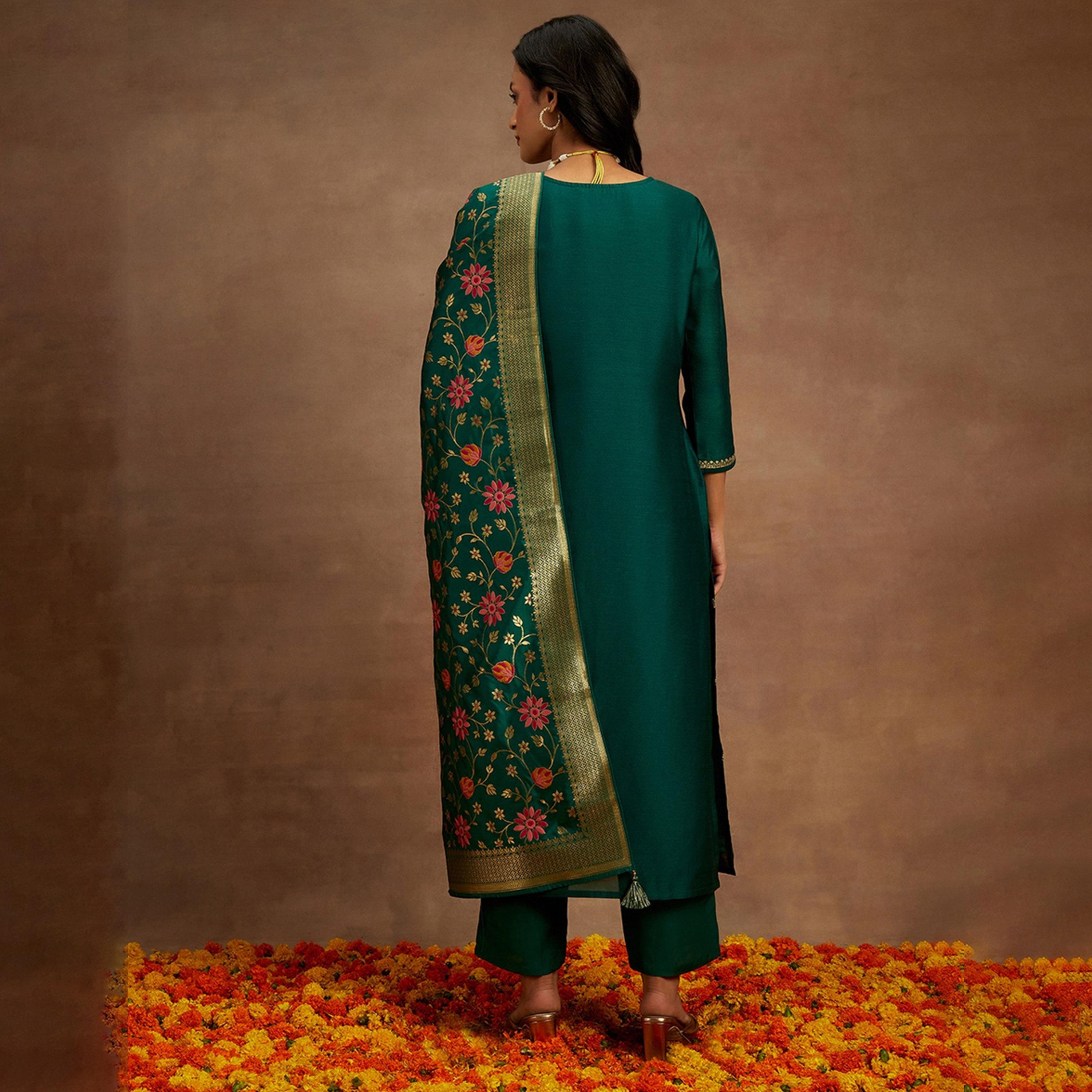 Libas X Styli Embroidered Straight Kurta and Solid Trousers with Dupatta Set-women-clothing-ethnicwear-sareesets-image-3