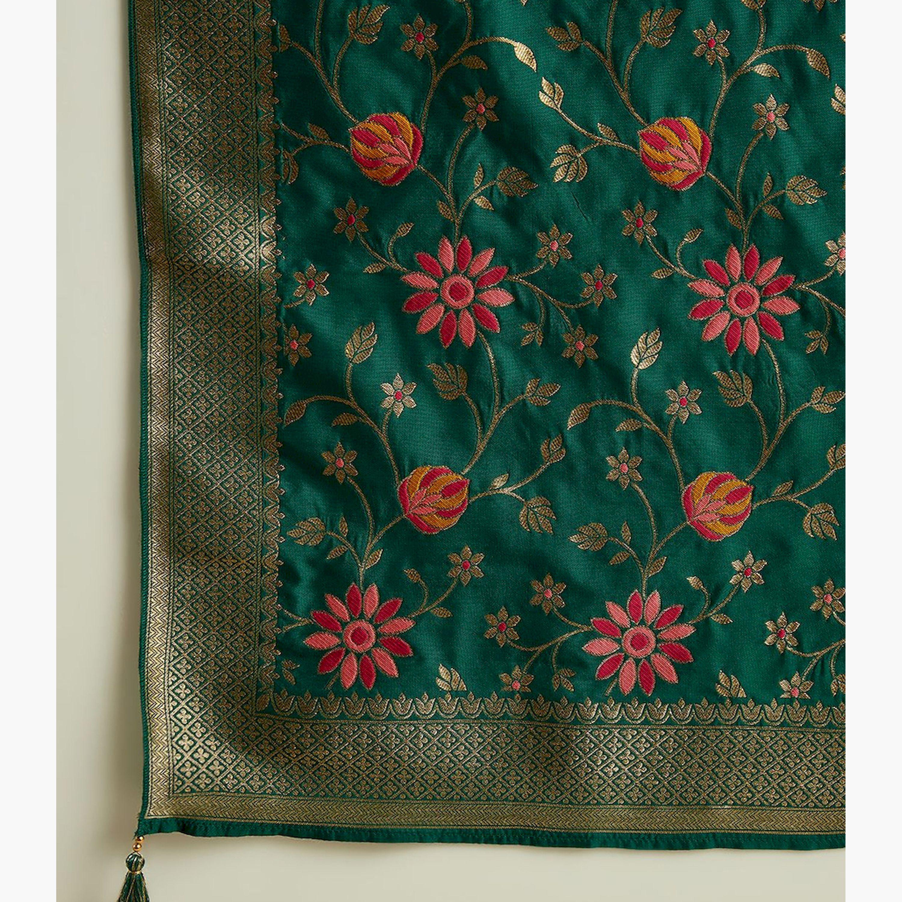 Libas X Styli Embroidered Straight Kurta and Solid Trousers with Dupatta Set-women-clothing-ethnicwear-sareesets-image-7