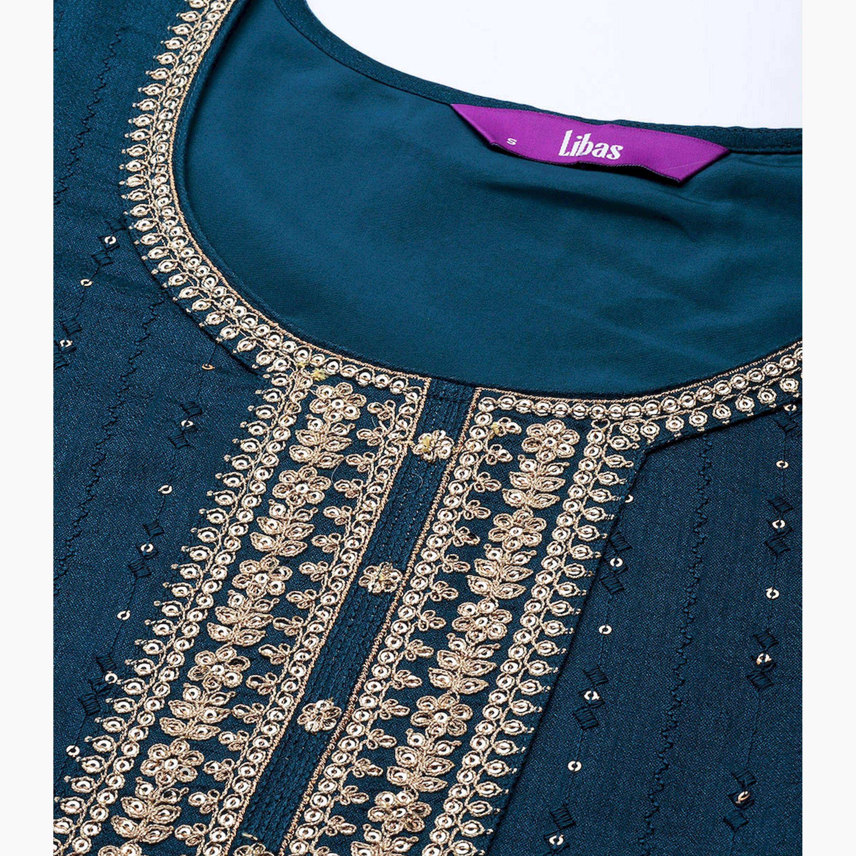 Libas X Styli Silk Embroidered Kurta and Solid Trousers with Embroidered Dupatta Set-women-clothing-ethnicwear-sareesets-image-4