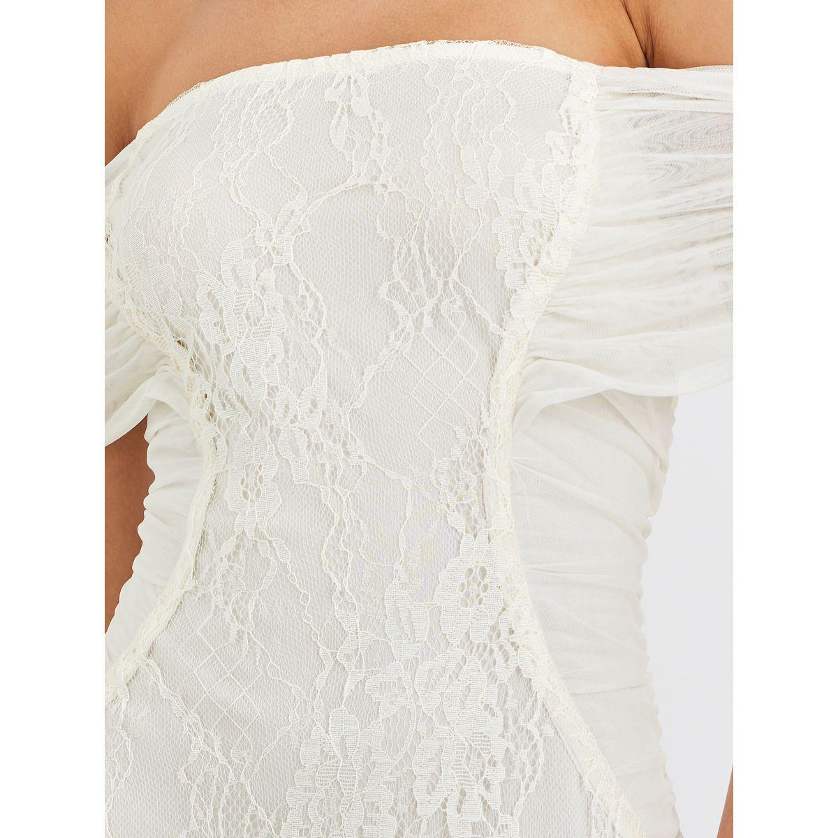 فستان طويل بأكتاف مكشوفة وتفاصيل دانتيل-women-clothing-dresses-image-4