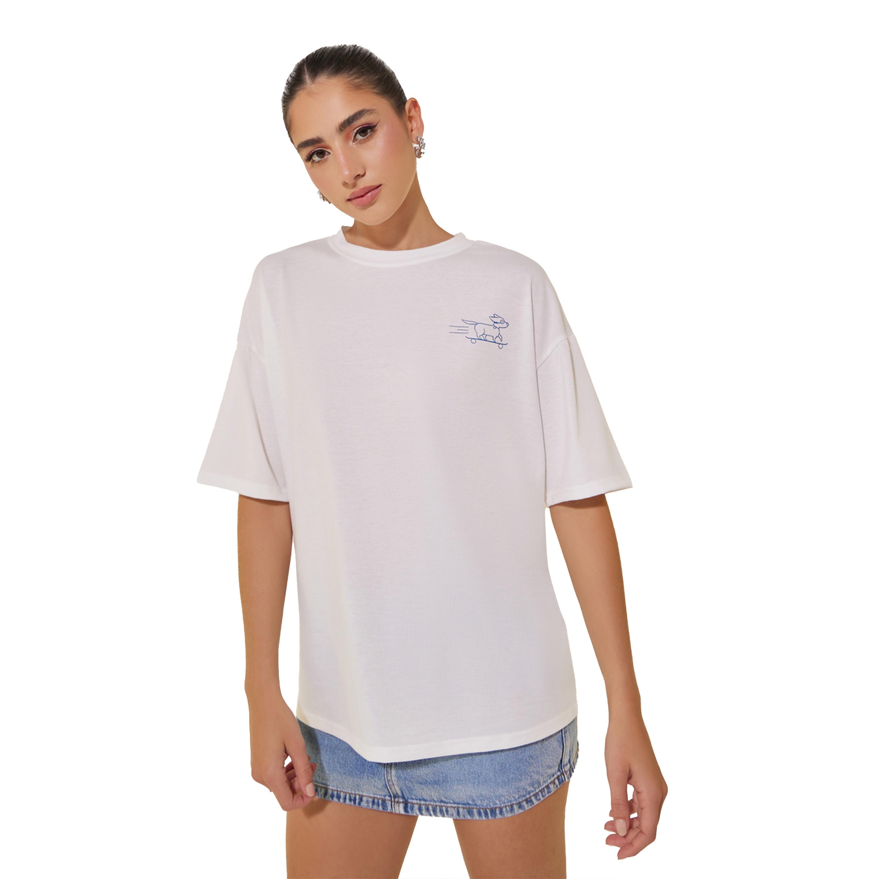 تيشيرت فضفاض بطبعة جرافيك وياقة دائرية-women-clothing-tshirts-image-4