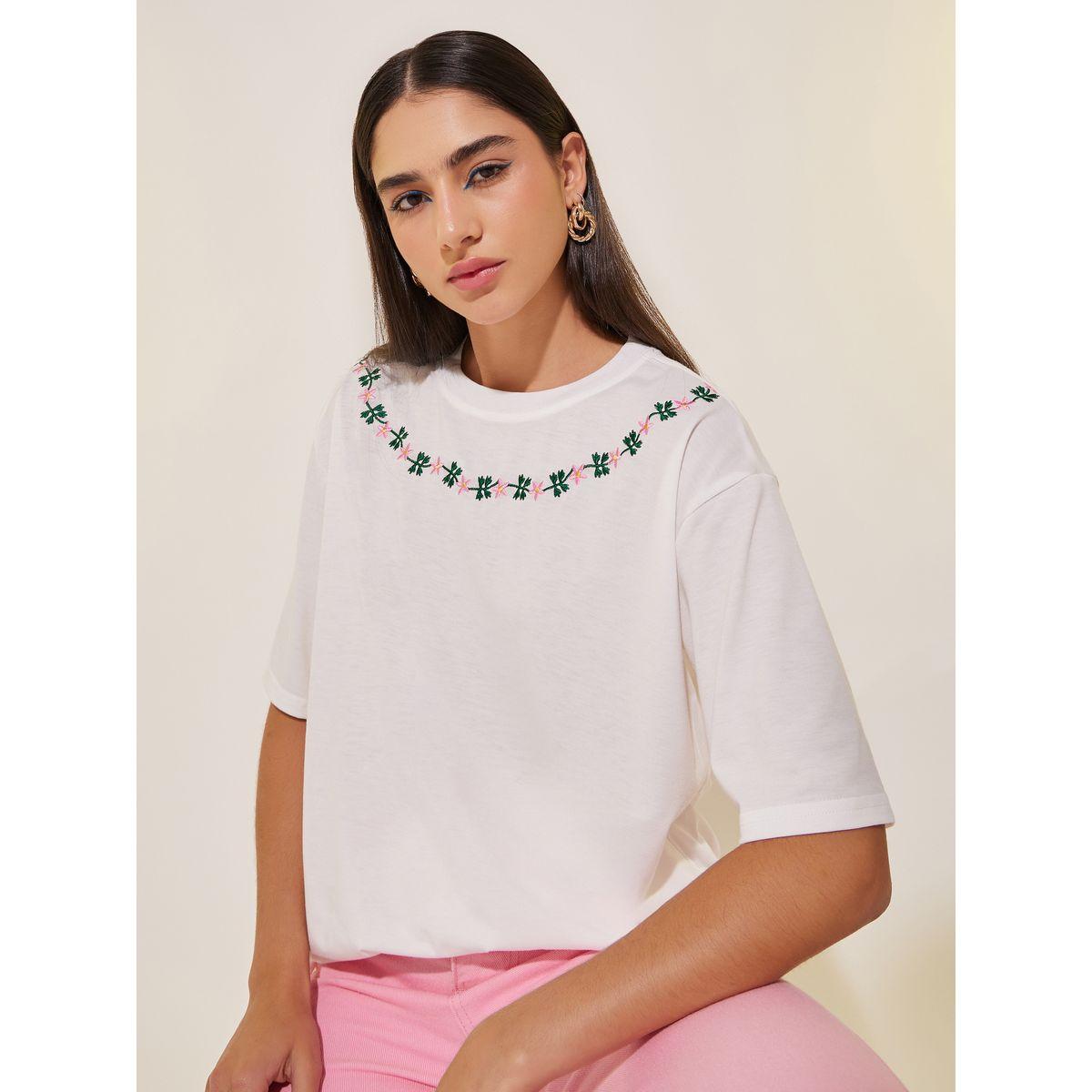 Styli Floral Embroidery Detail Short Sleeves T-Shirt-women-clothing-tshirts-image-1