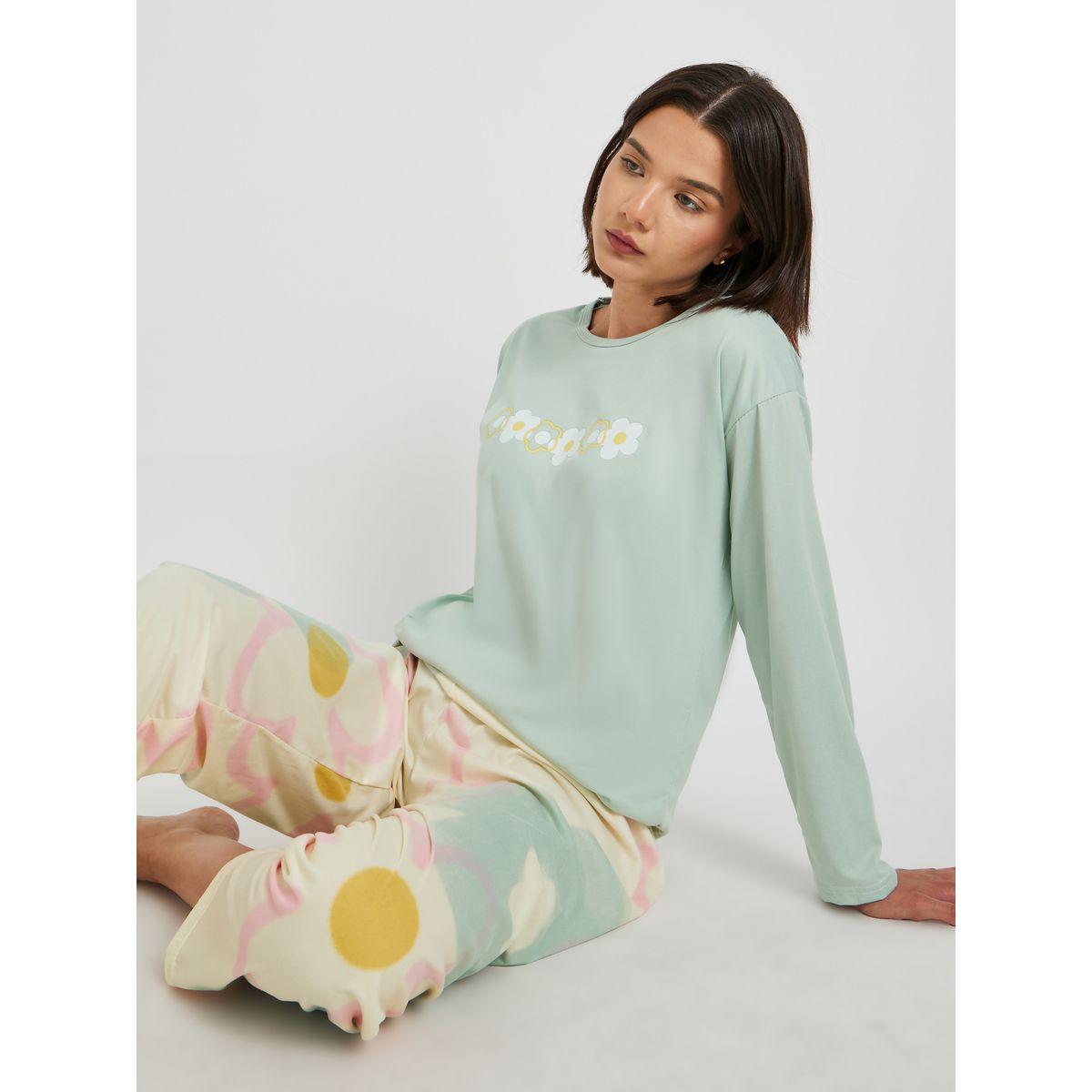 Styli Printed Long Sleeve T-Shirt with Bra and Pyjama Set-women-clothing-nightwear-pyjamas-longsets-image-1